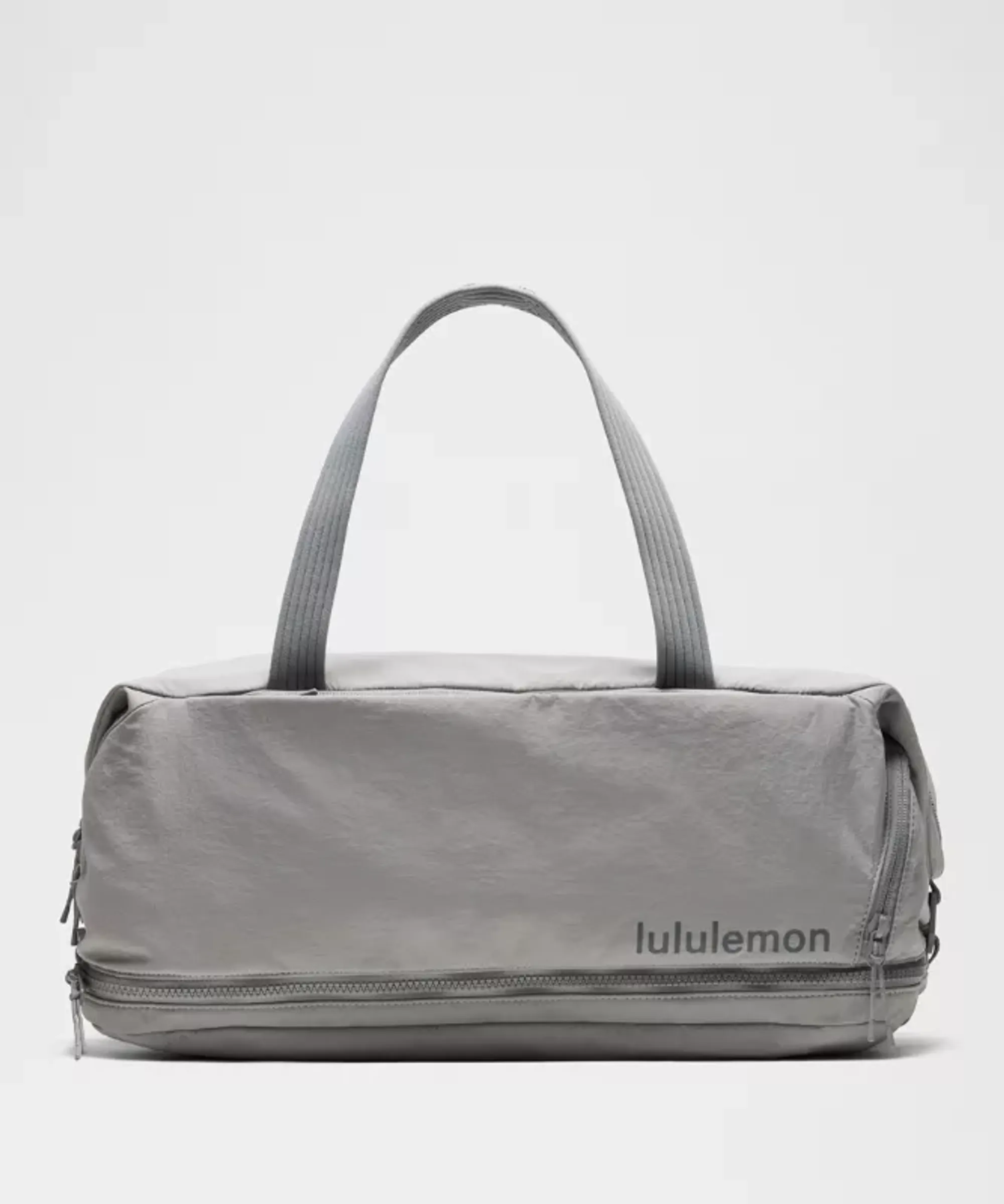lululemon – 3-in-1 Gym Duffle Bag 30L – Color Grey