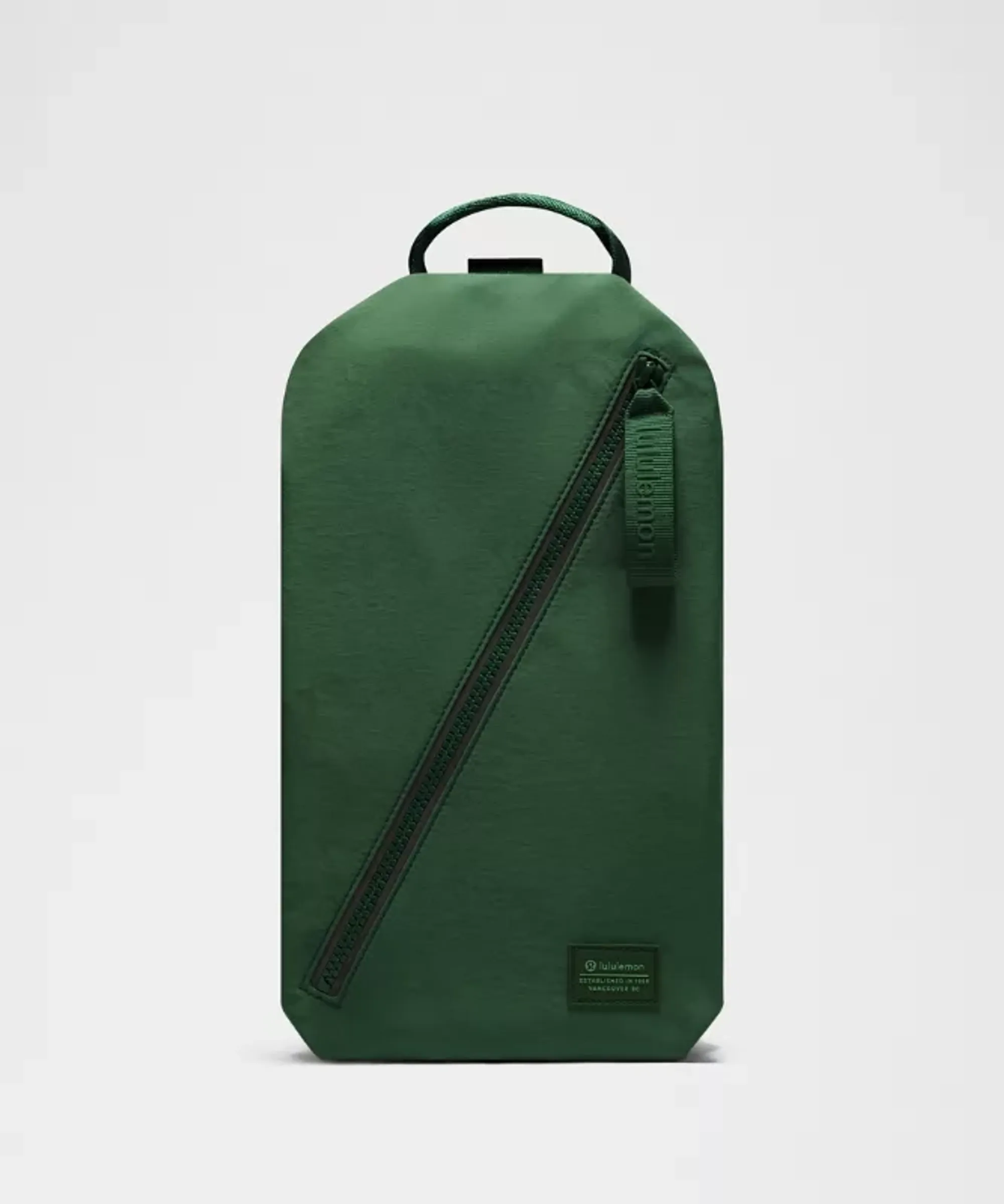 lululemon – Fast Track Bag 2.0 9L – Color Green