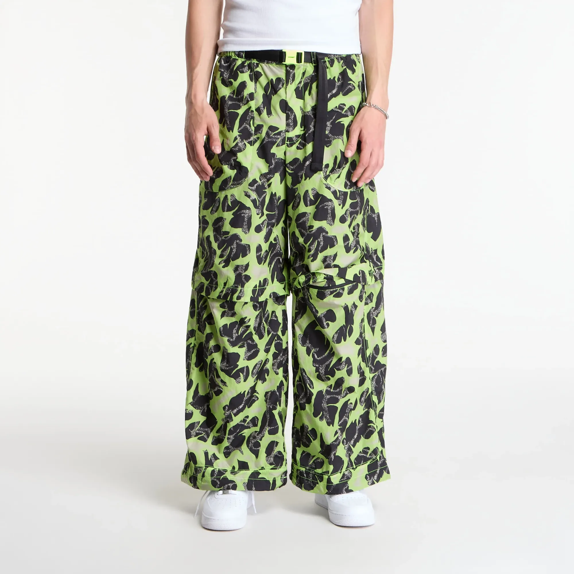 Pants Nike Project F.R.O.G. Men's Woven Convertible Pants Cream Ii/ Volt Ice/ Volt Ice S