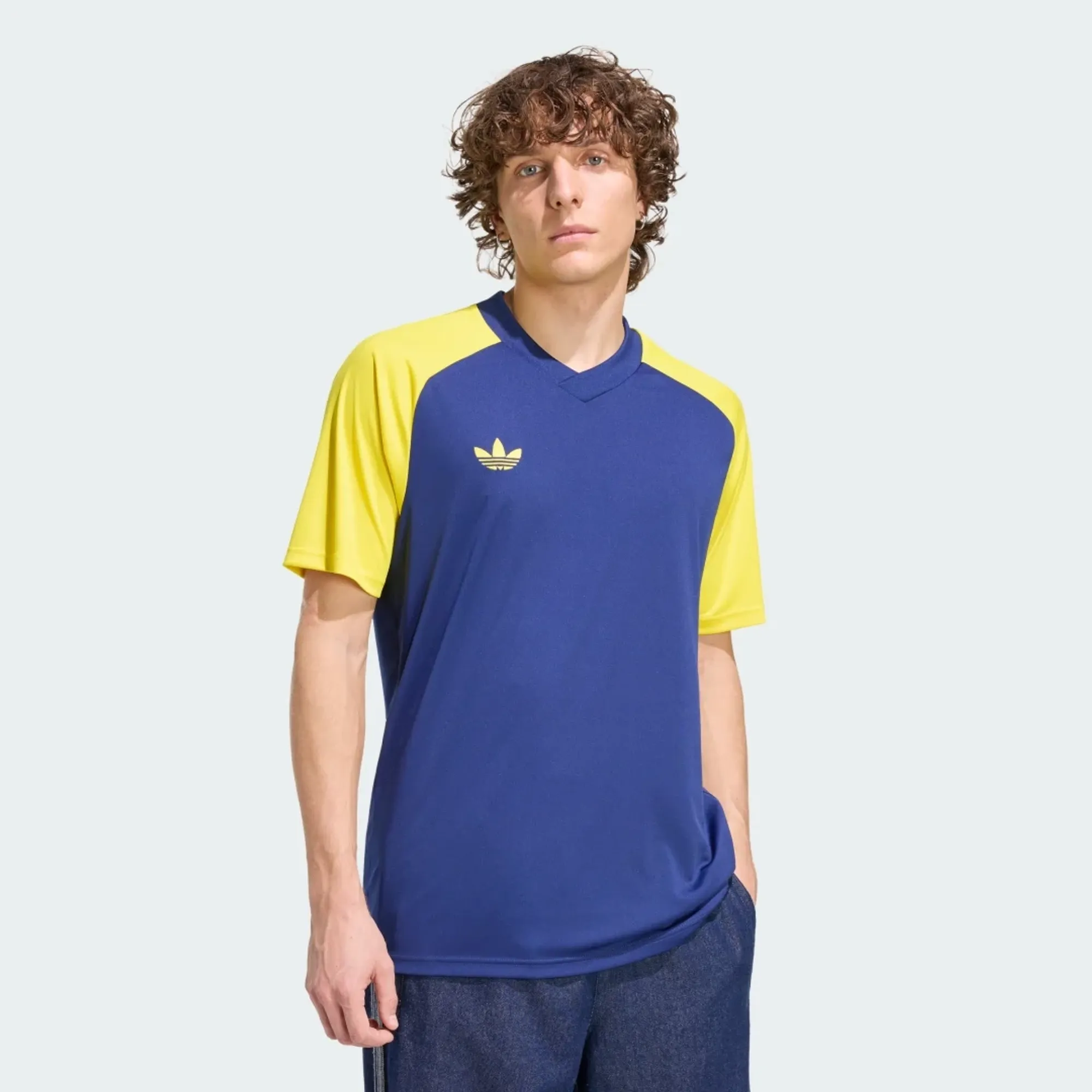 adidas 26 PRE MATCH JERSEY TREFOIL