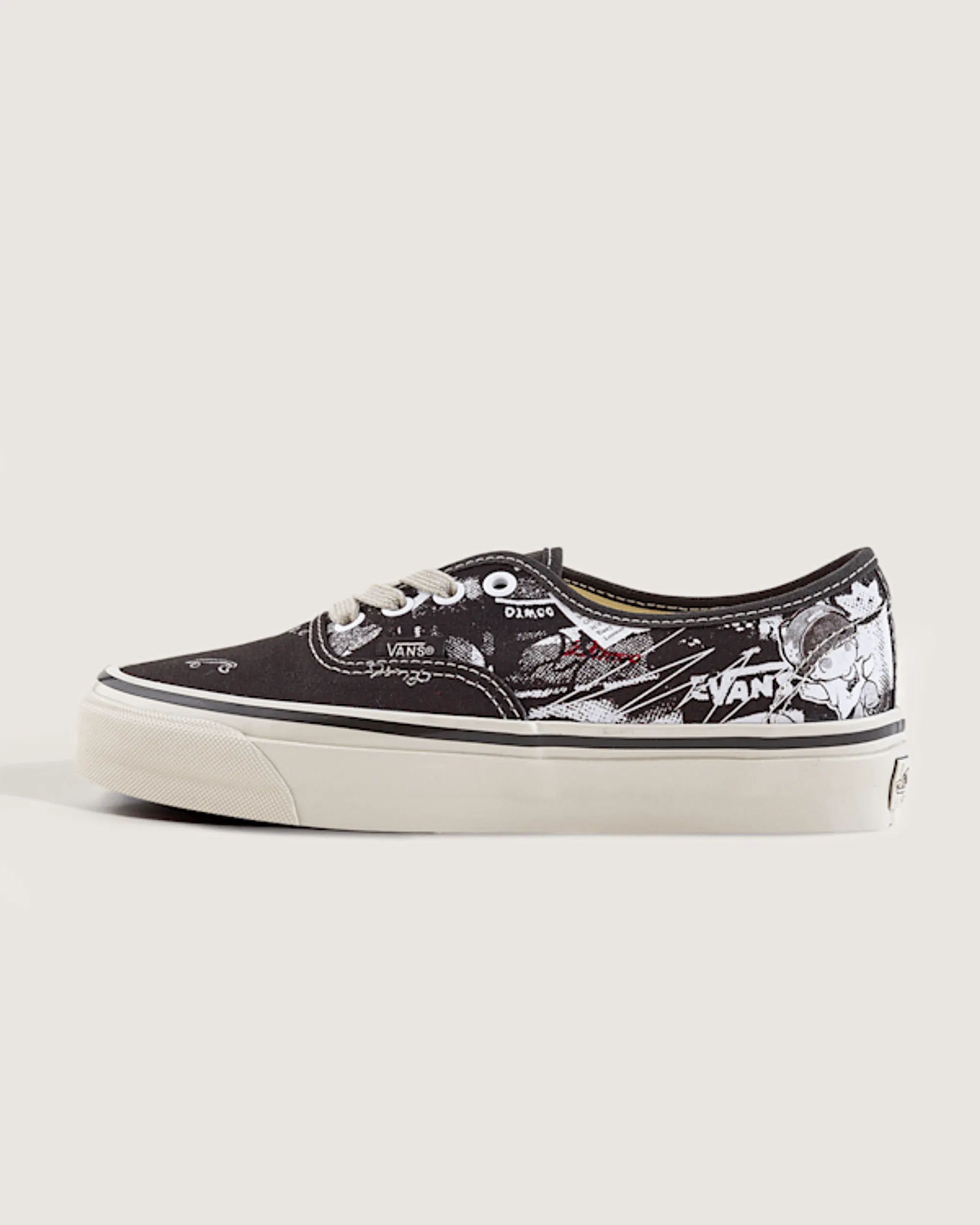 Vans - Premium Authentic Shoes, Man, Black