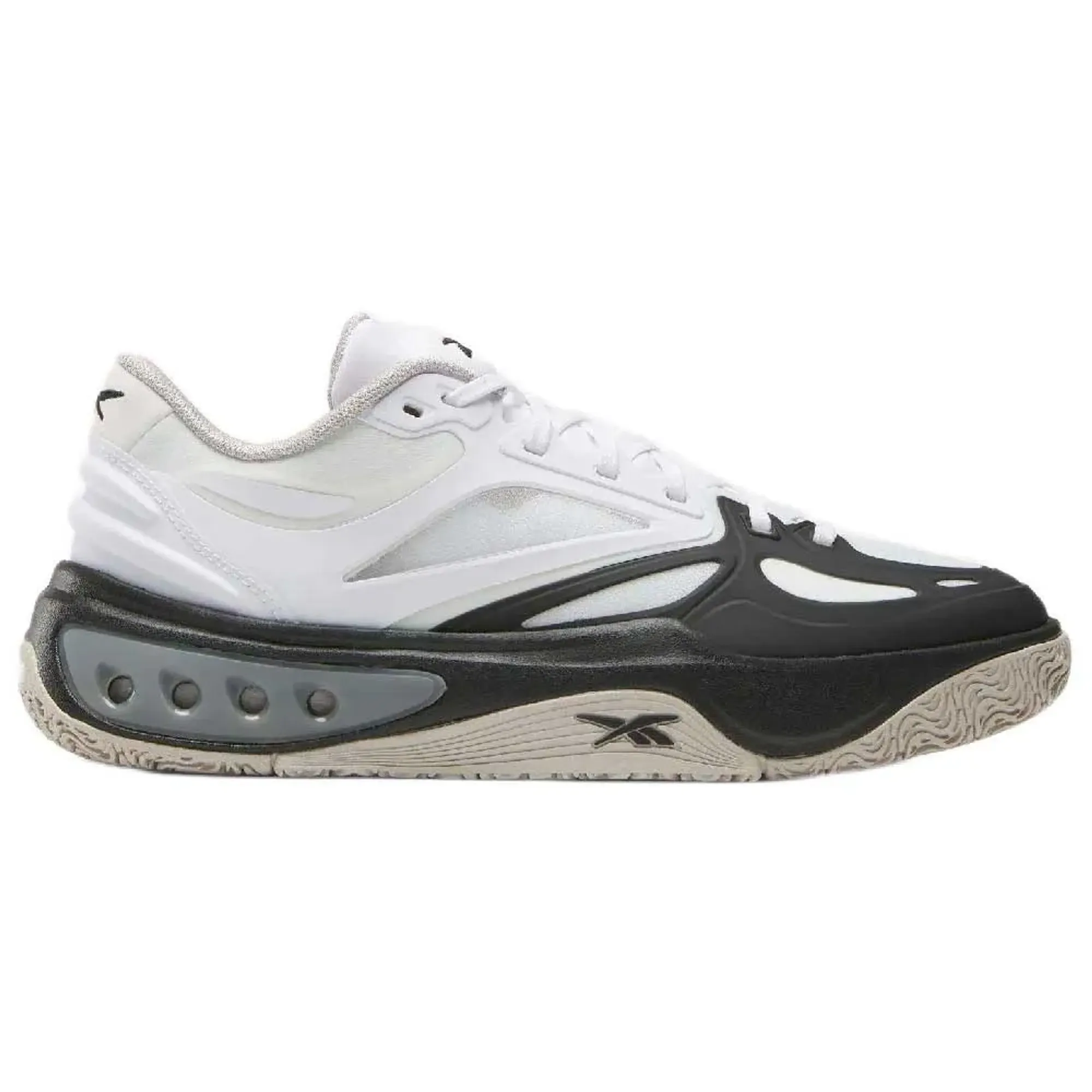 Reebok Classics Engine A Trainers