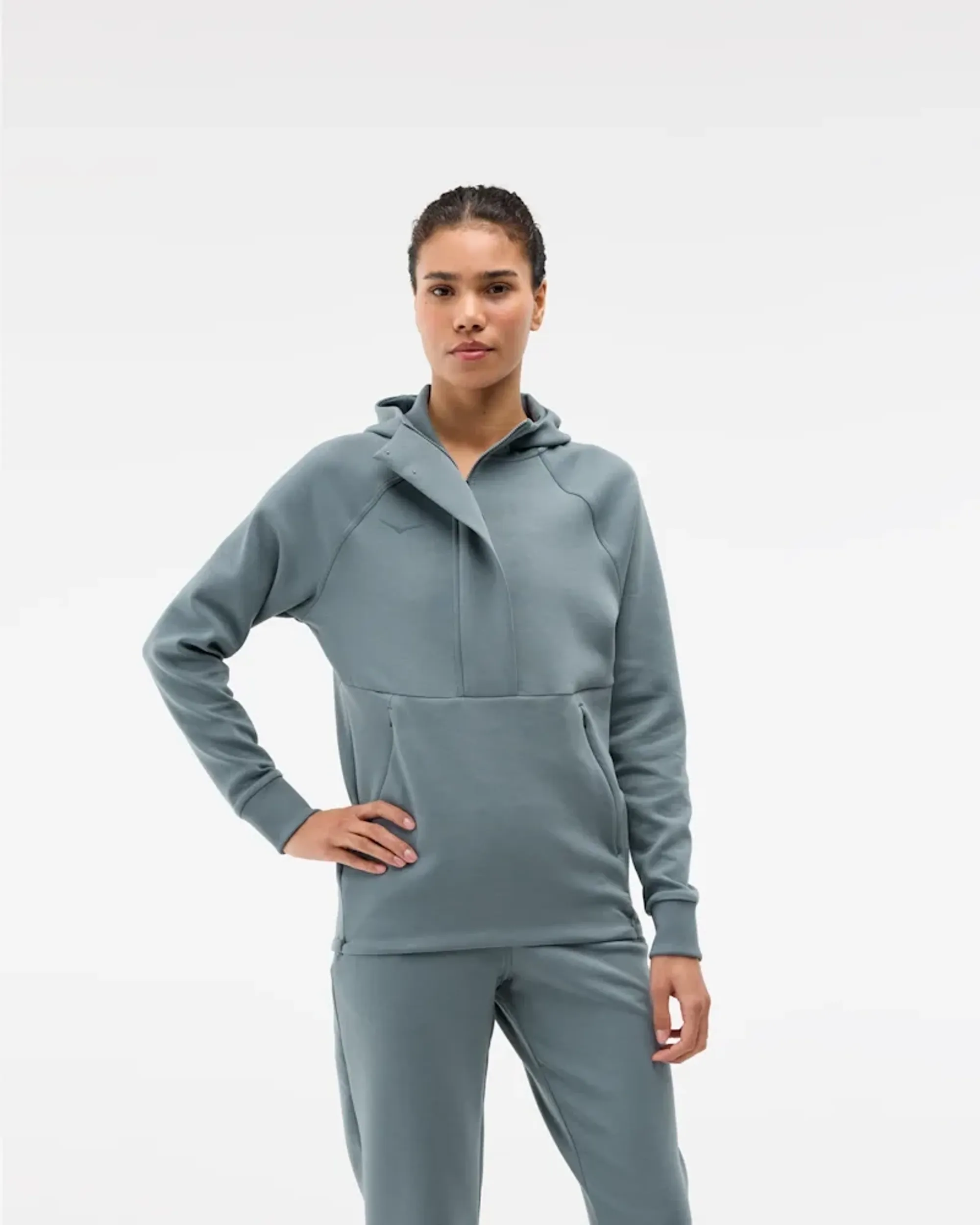 Hoka Women's Essential Recovery Hoodie In Slate Blue