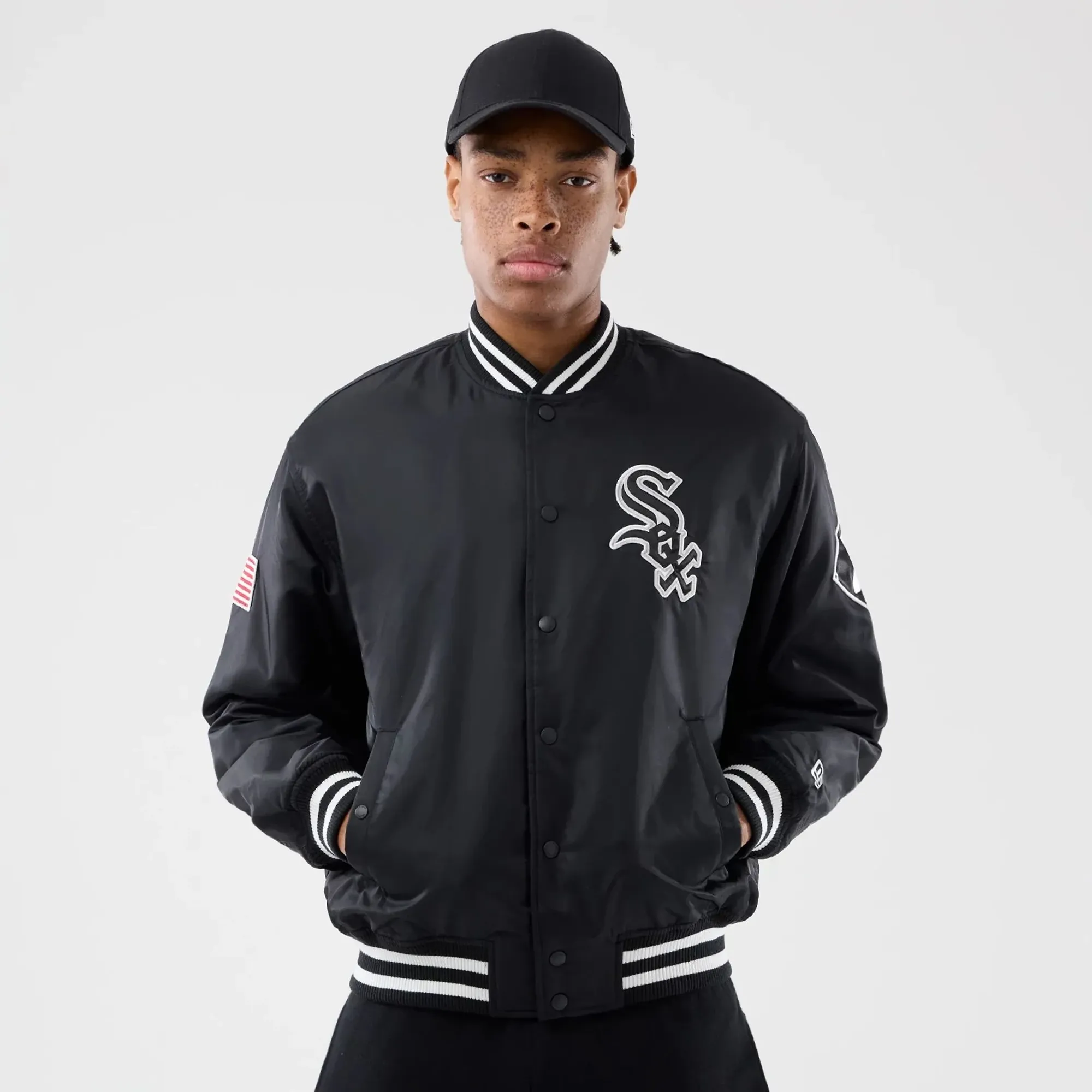 Chicago White Sox MLB Authentic Black Stadium Jacket New Era Cap adult unisex