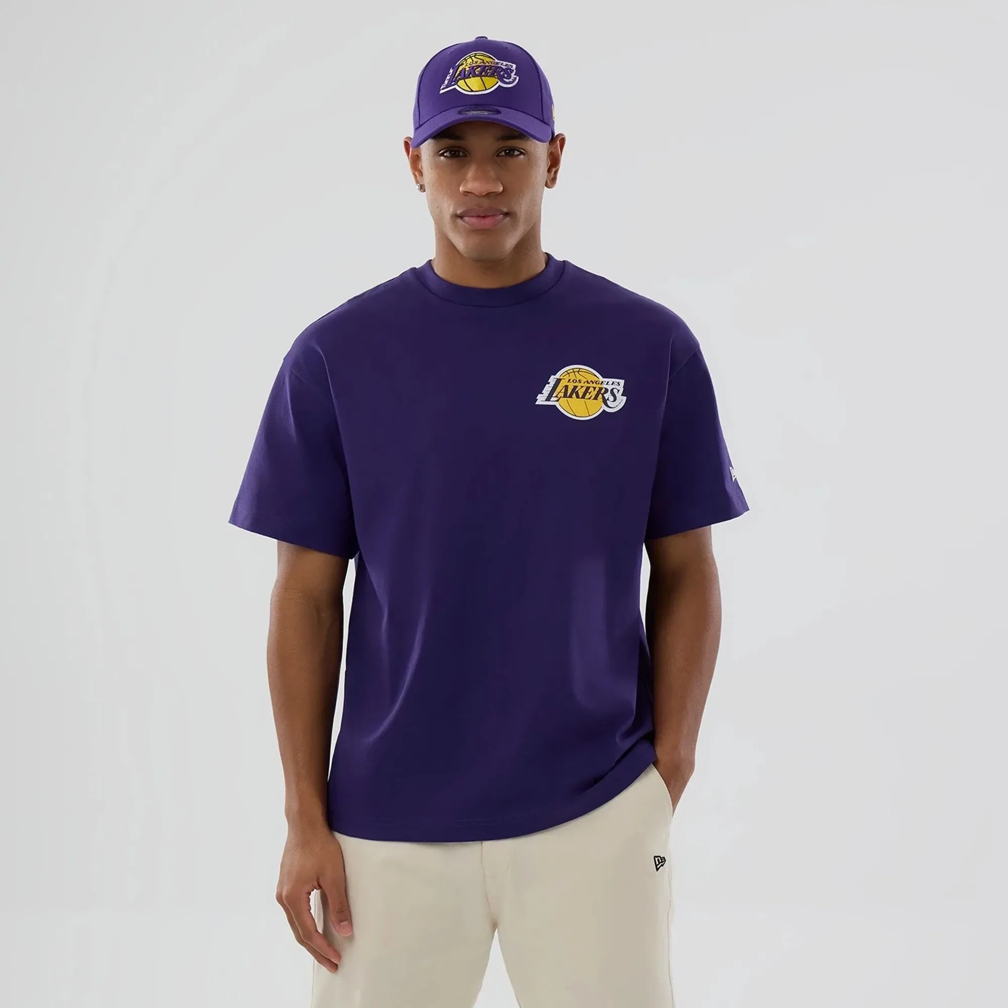 LA Lakers NBA logo Purple T-Shirt New Era Cap adult unisex