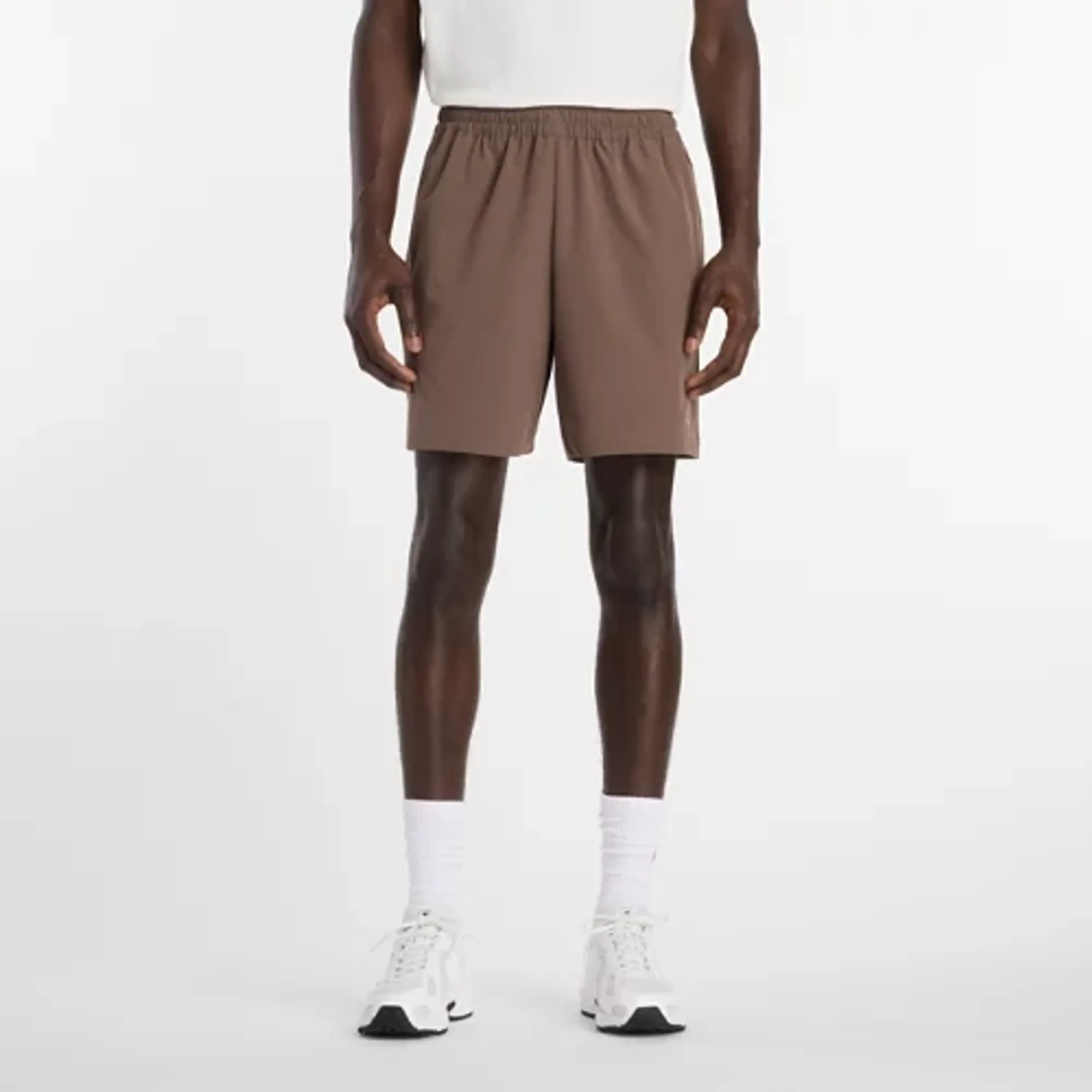 New Balance Men's Athletics Stretch Woven Short 7" in Brown Polywoven