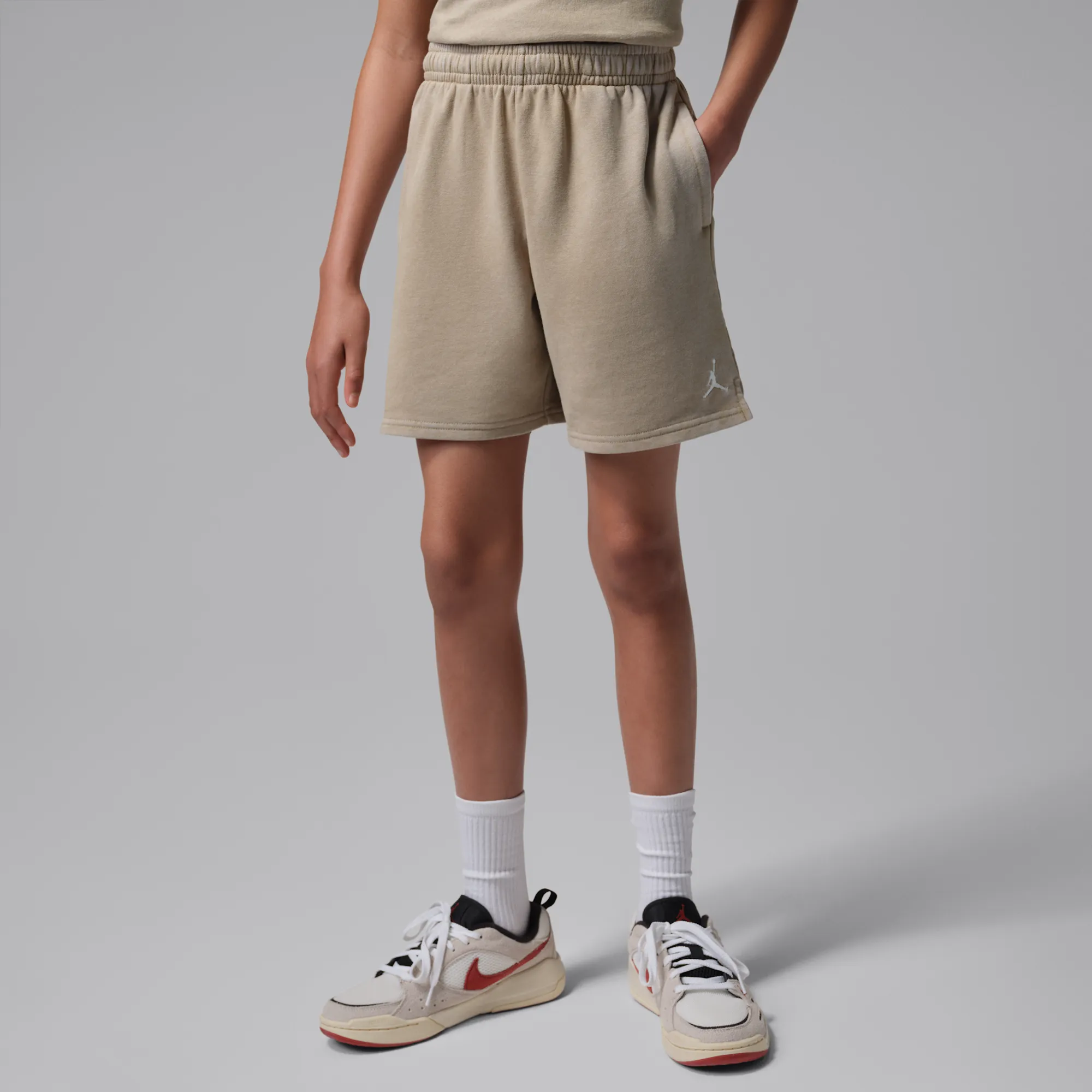 Nike Jordan Older Kids' Brooklyn Washed French Terry Shorts - Brown