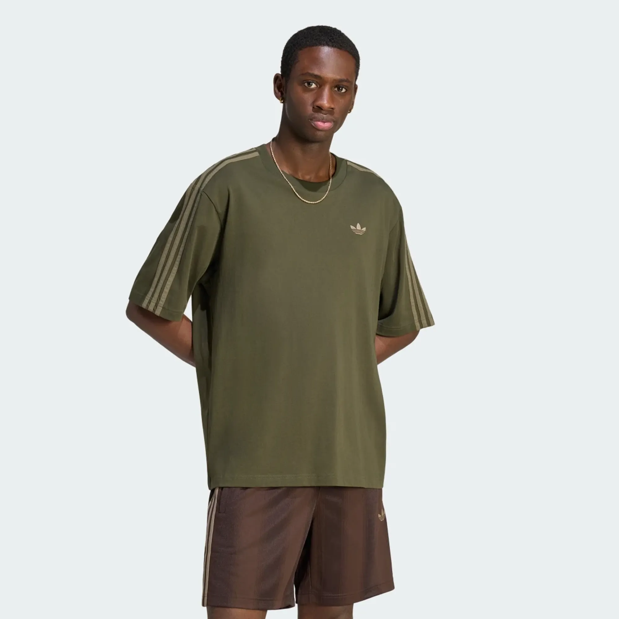 adidas ADICOLOR 3-STRIPES OVERSIZED T-Shirt