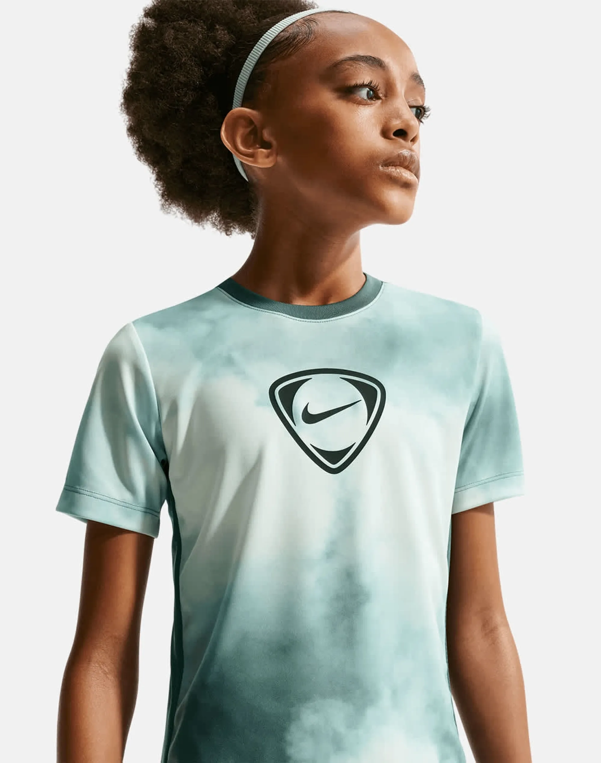 Nike Older Kids Academy T-Shirt in Black/White