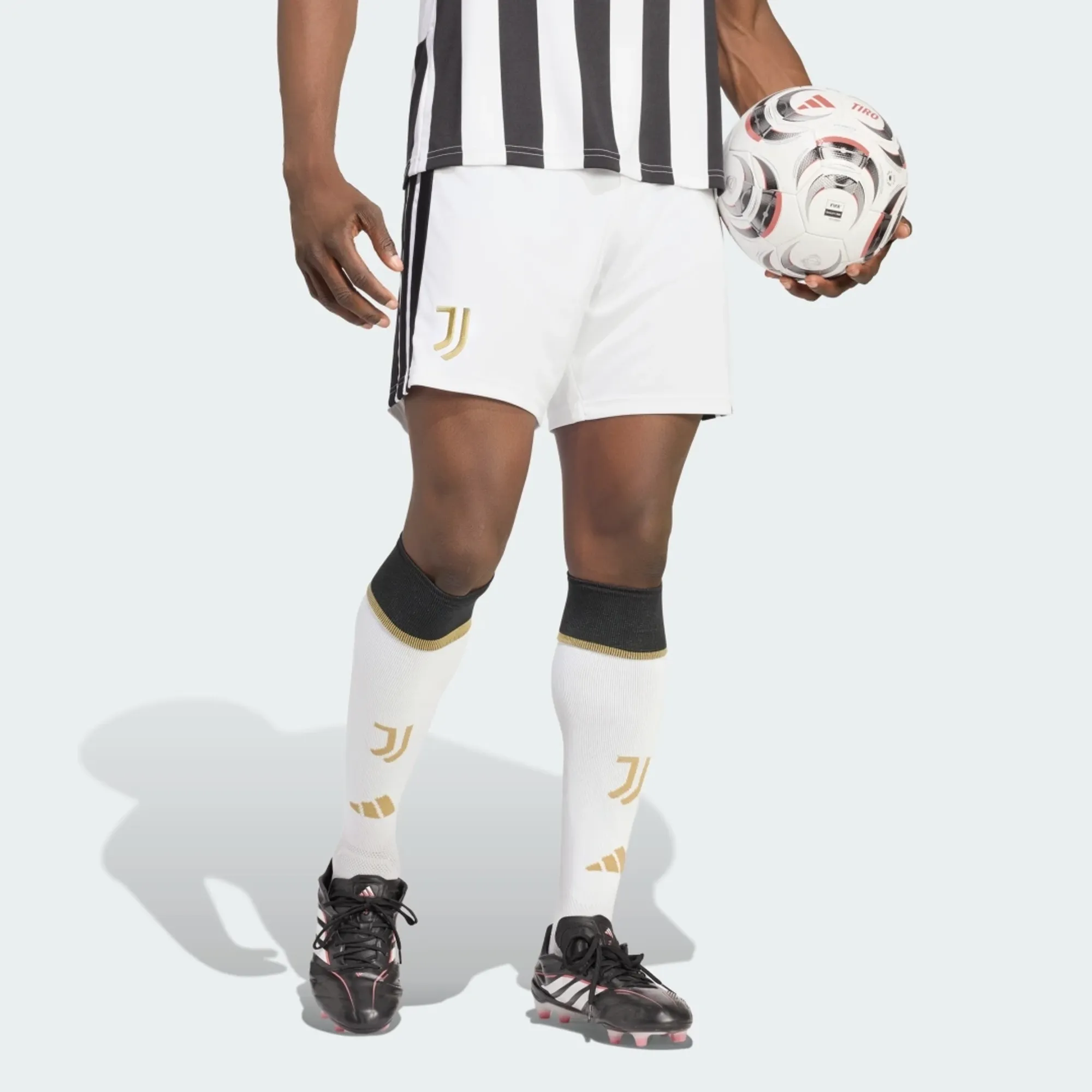 adidas Juventus 26/27 Home Shorts