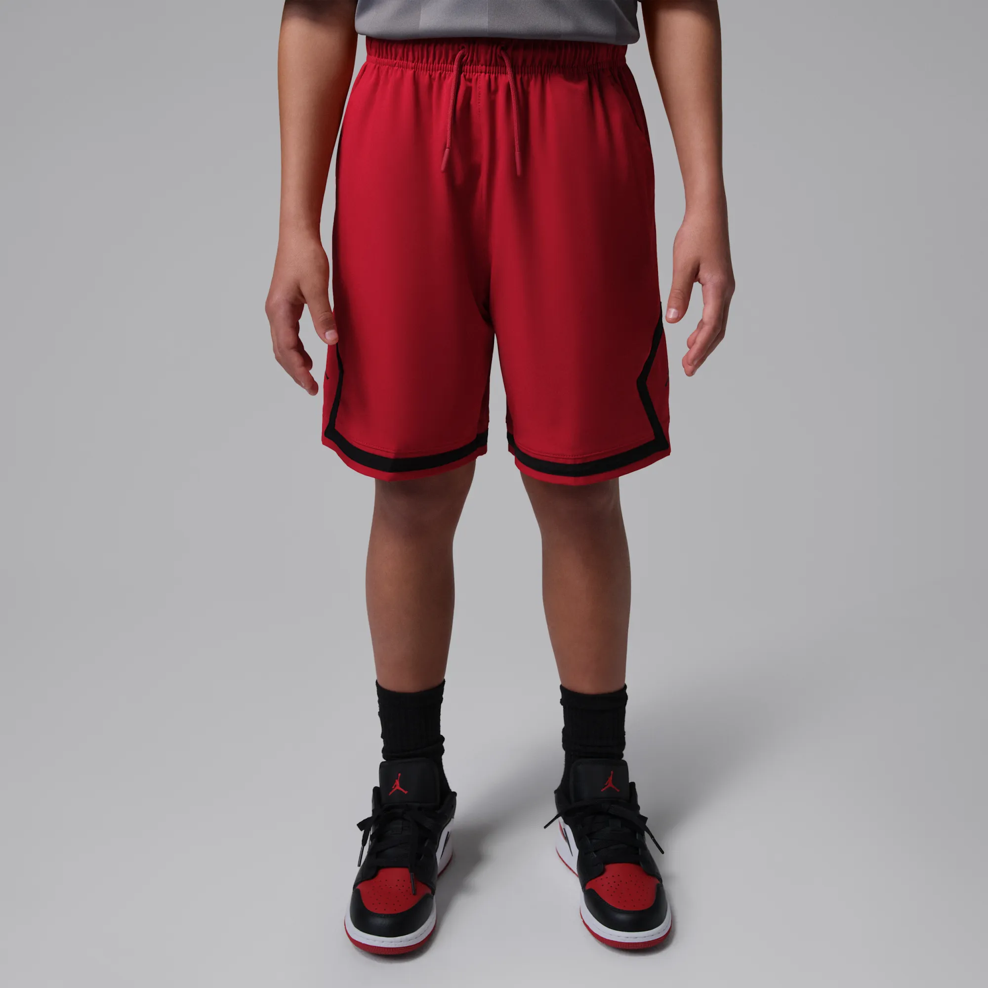 Nike Jordan Older Kids' Dri-FIT Diamond Woven Shorts - Red
