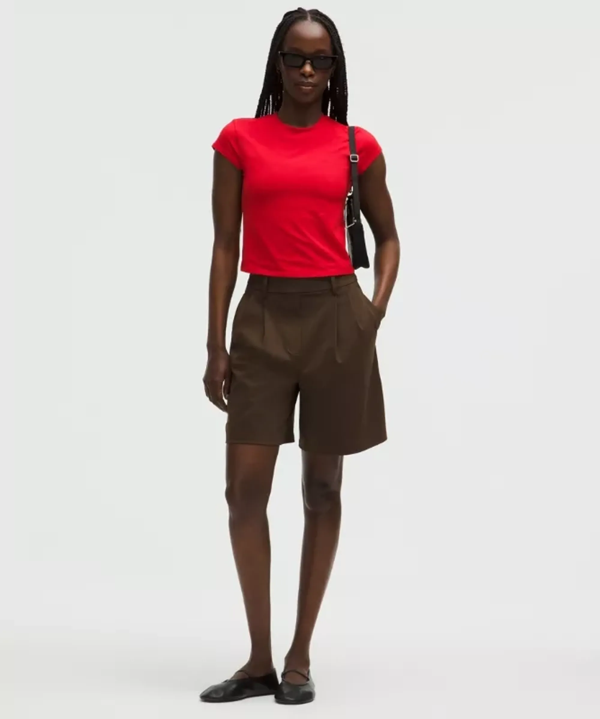 lululemon – Women's Daydrift Pleated High-Rise Shorts – 7" – Color Brown – Size 2XS