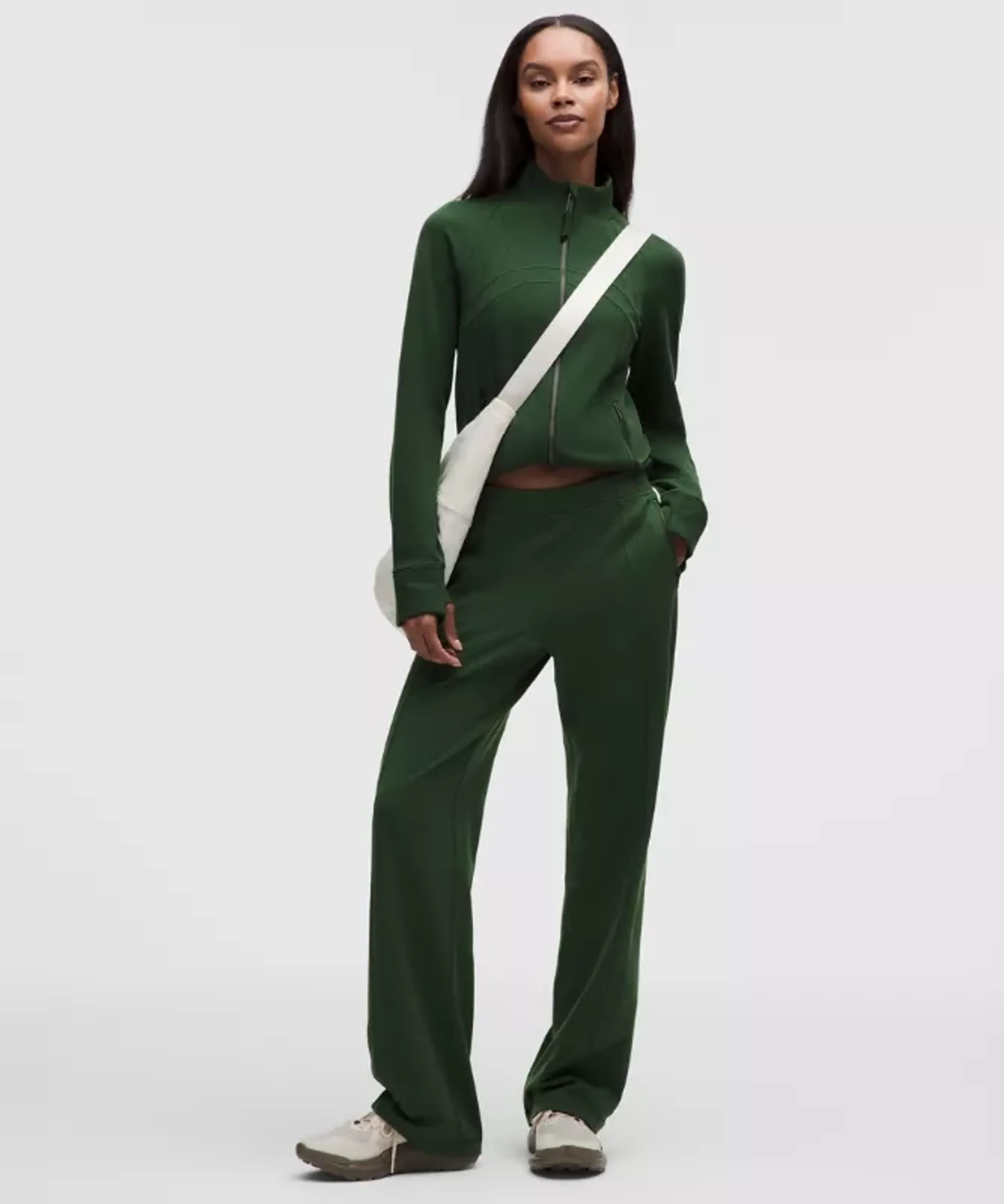 lululemon – Women's Define Mid-Rise Track Pants Luon – Color Green – Size Small