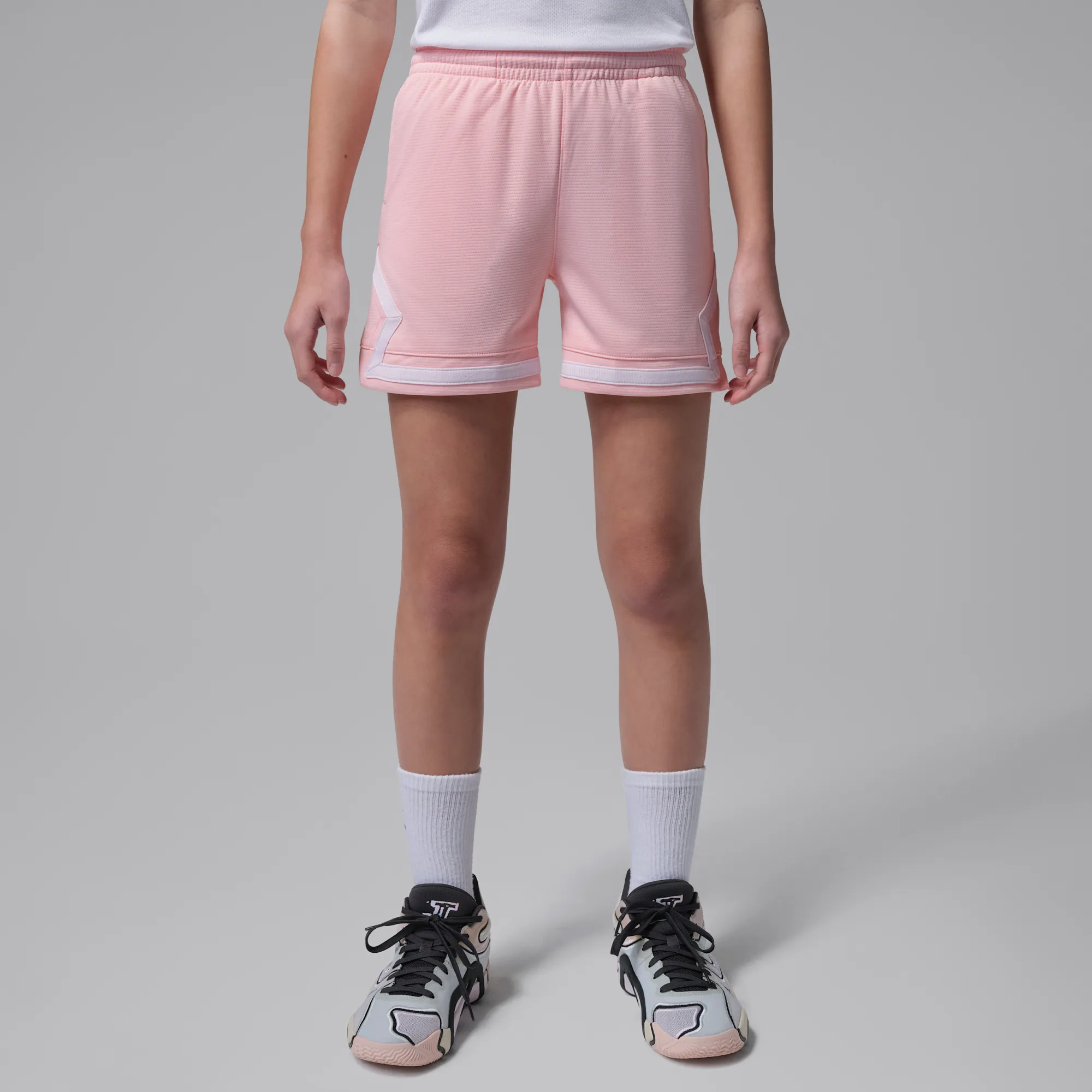 Nike Jordan Older Kids' Dri-FIT Diamond Shorts - Pink