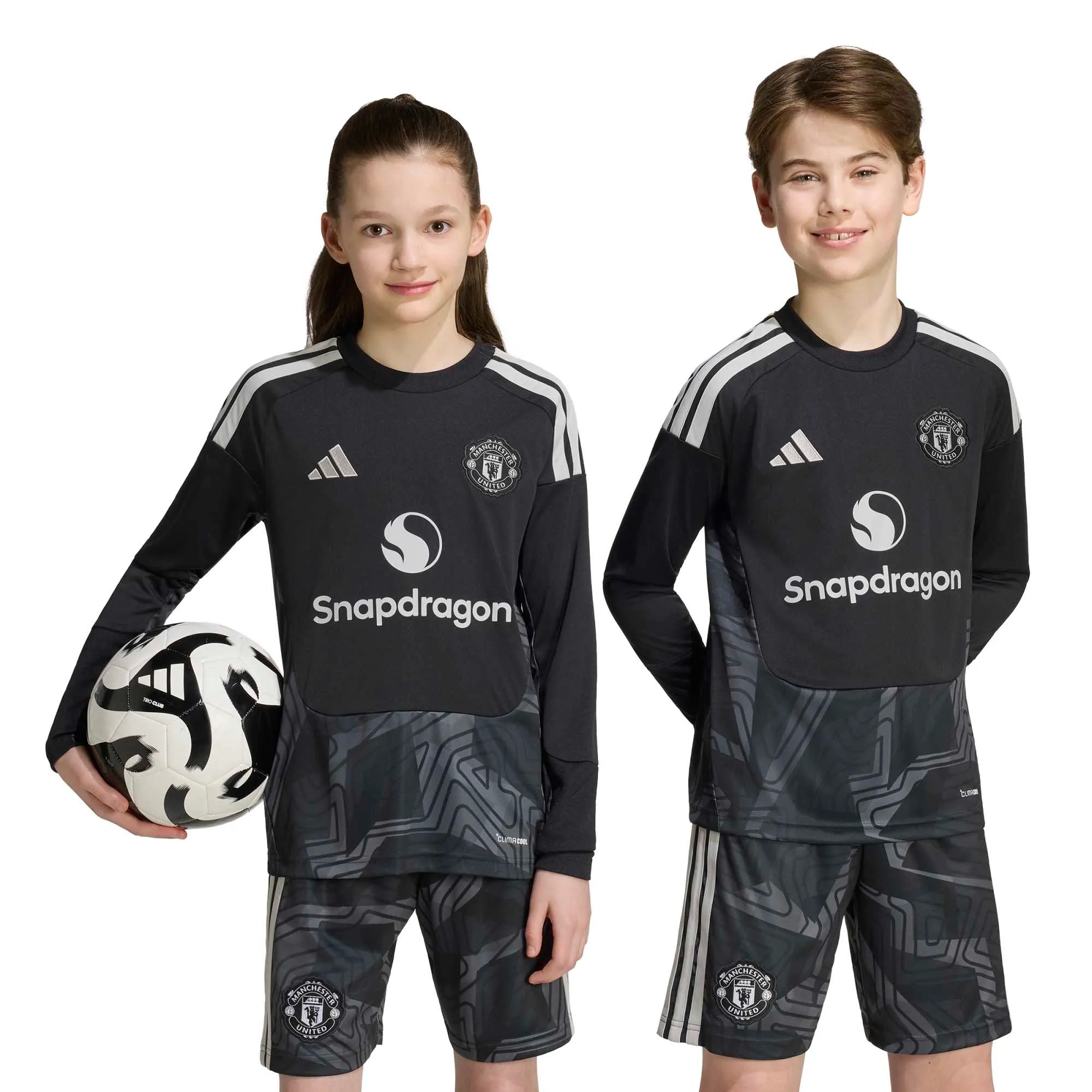 Manchester United adidas Home Goalkeeper Shirt 2026-27 - Kids - Long Sleeve