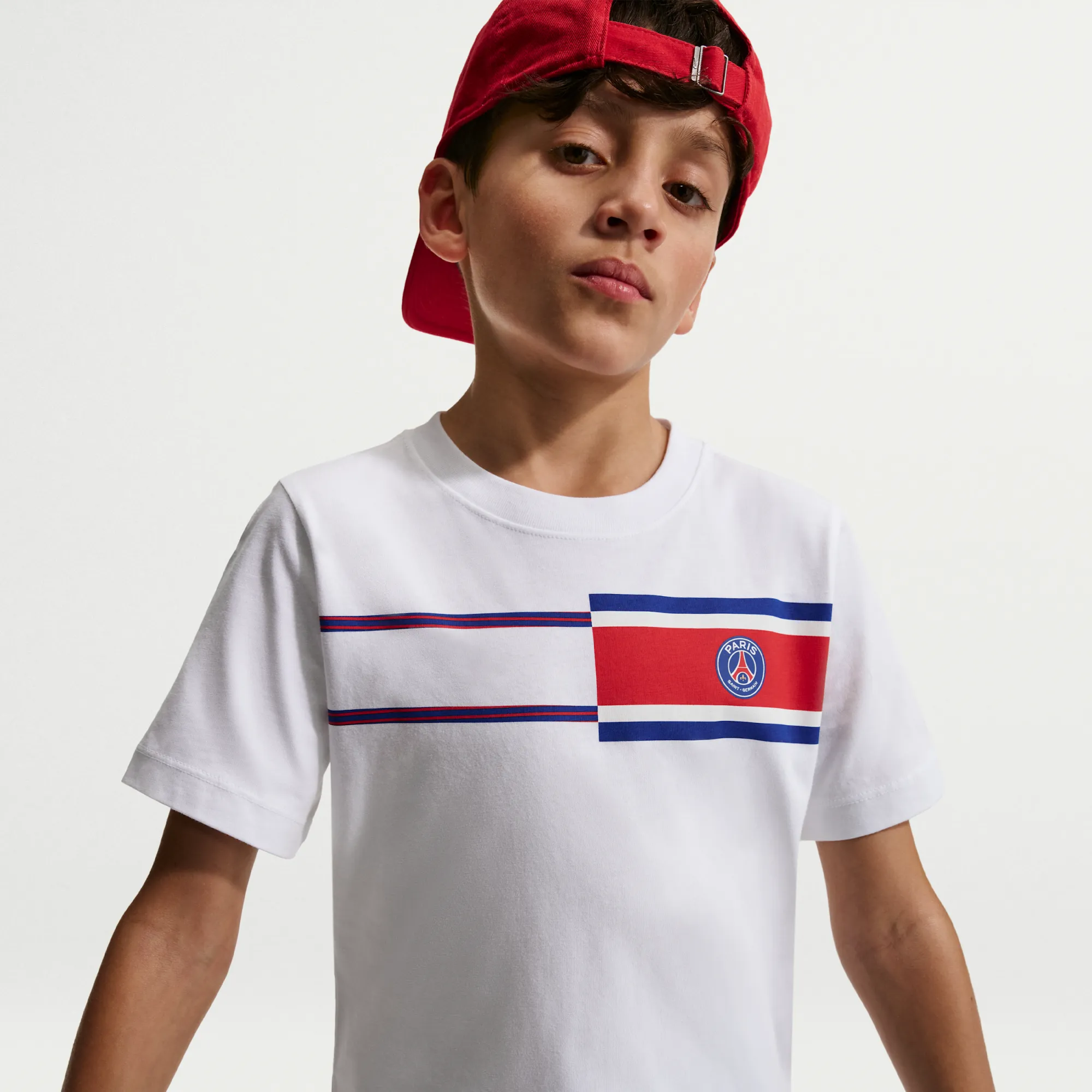 Paris Saint-Germain Club Older Kids' Nike Football T-shirt - White