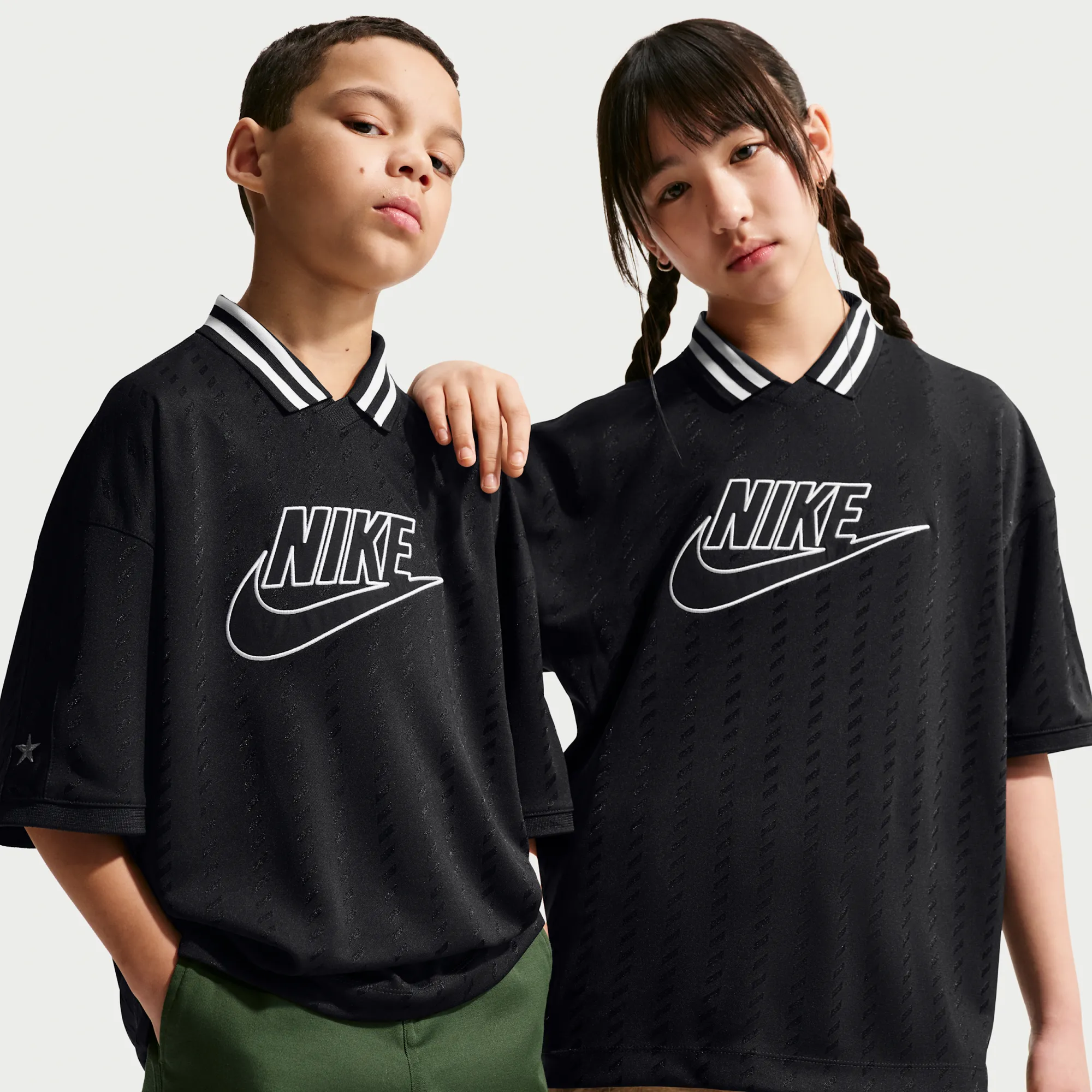 Nike Older Kids' Short-Sleeve Jersey - Black