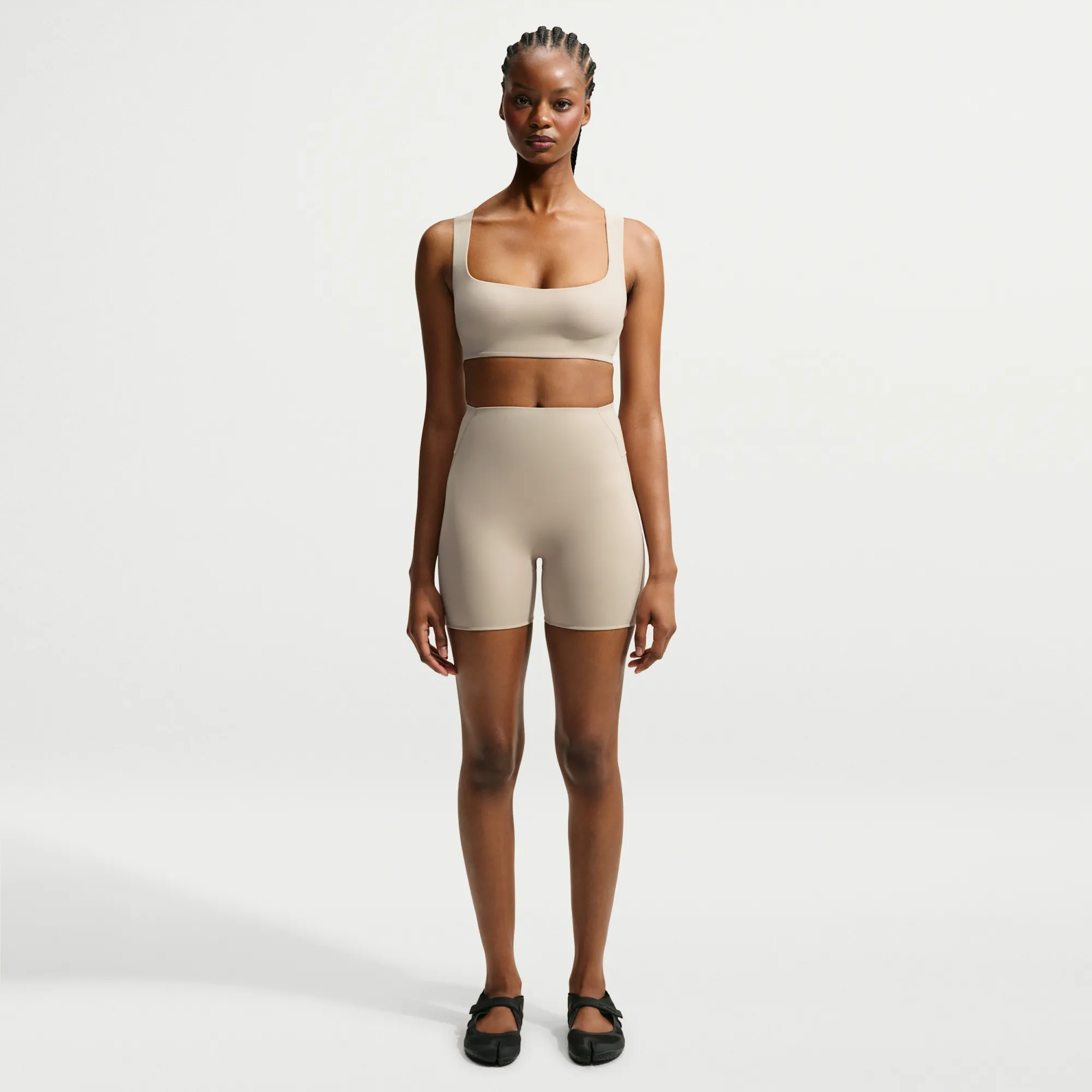 NikeSKIMS Studio Stretch Women's 12.5cm Shorts - White