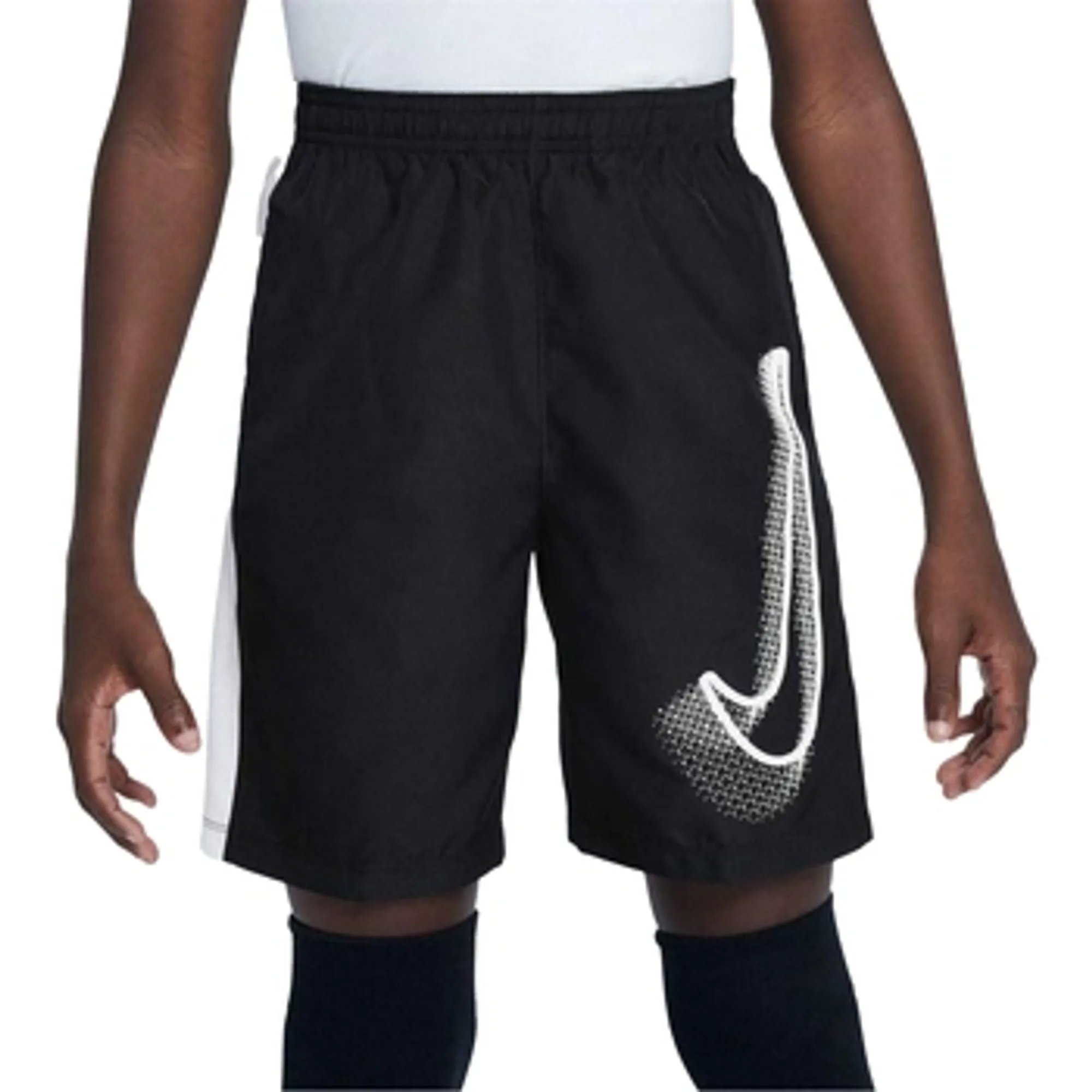 Nike  GT13277  boys's Children's shorts in Black