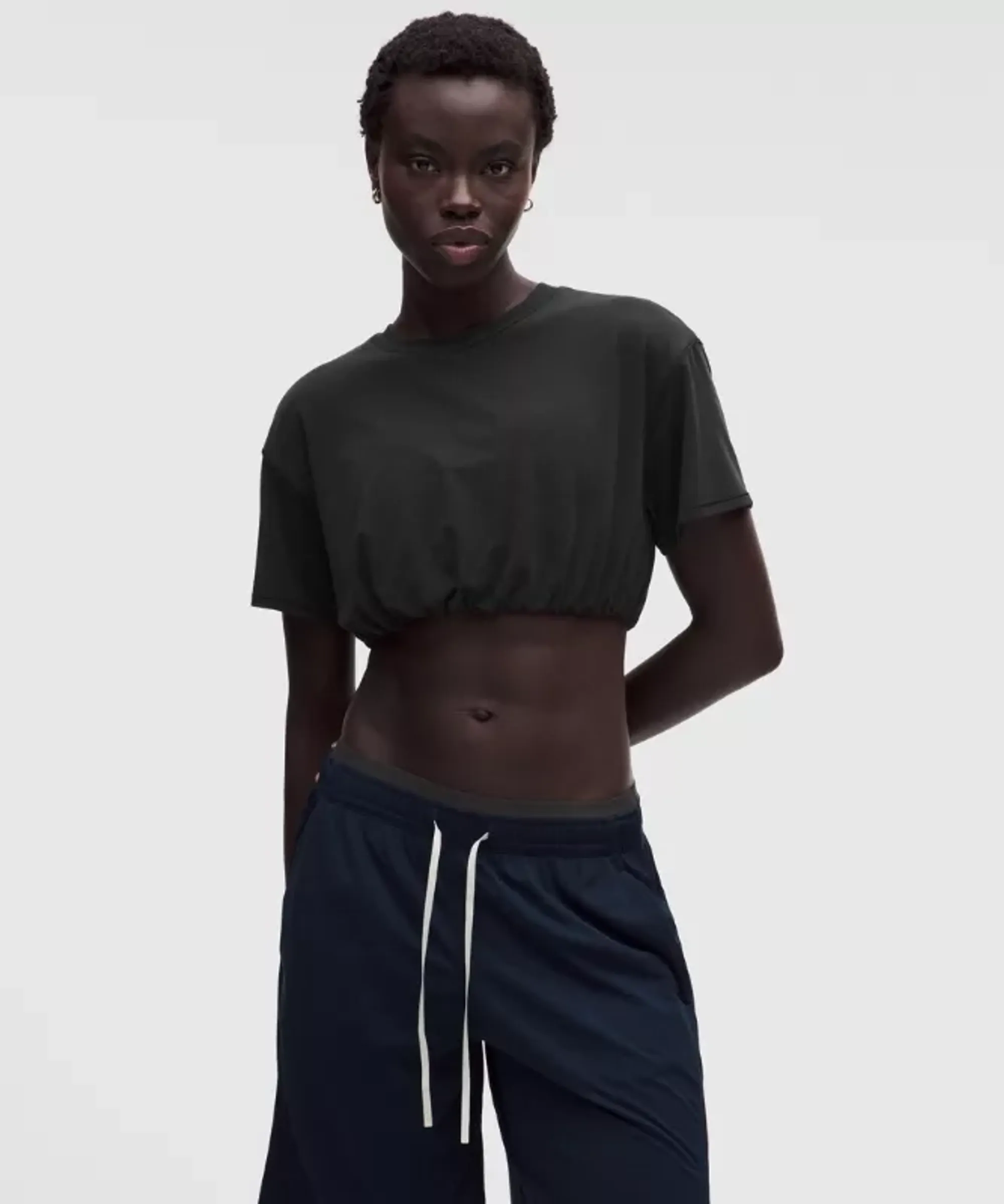 lululemon – Women's Jersey Training Super-Cropped T-Shirt – Color Black – Size 8