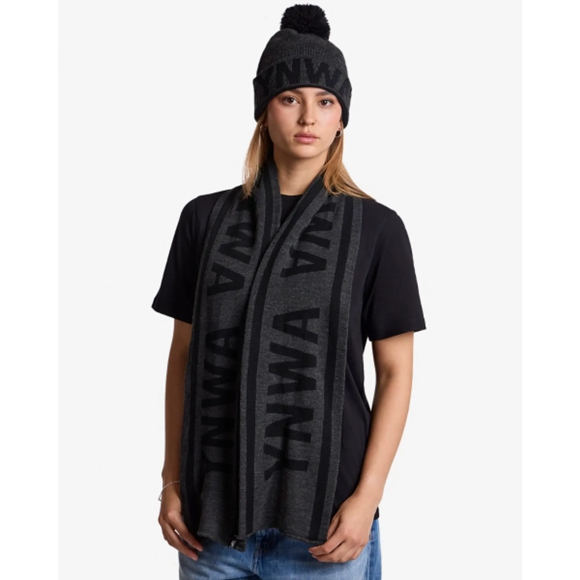 LFC Adults YNWA Scarf Black