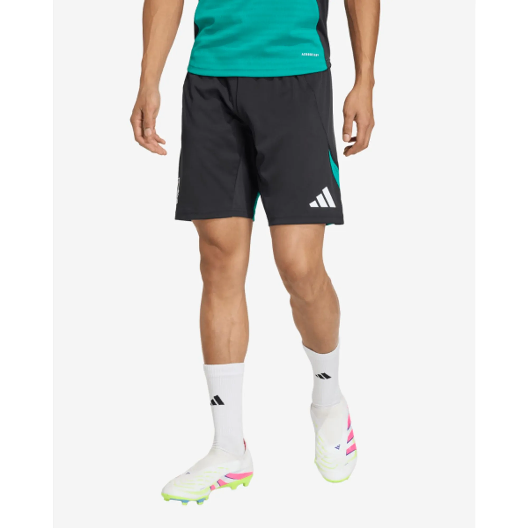 LFC adidas Player 25/26 European Pro Training Shorts