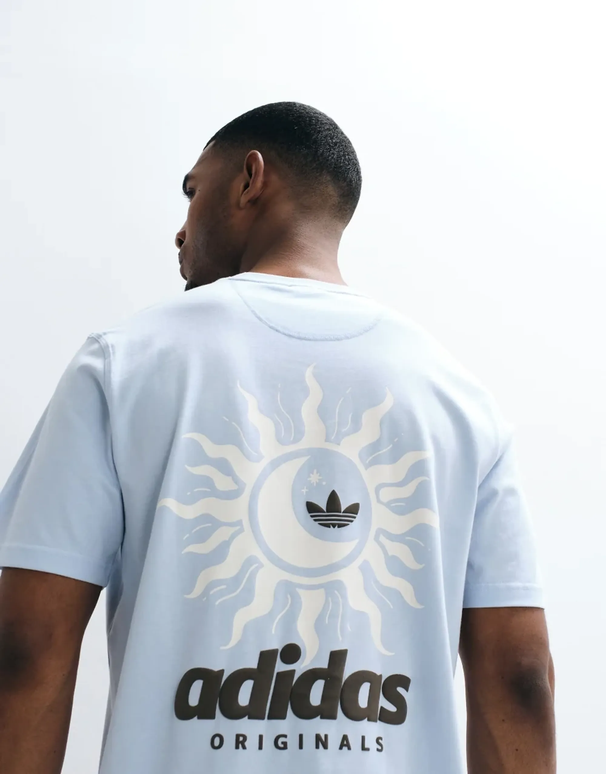 Adidas Originals T-Shirt With Sun Back Print In Blue