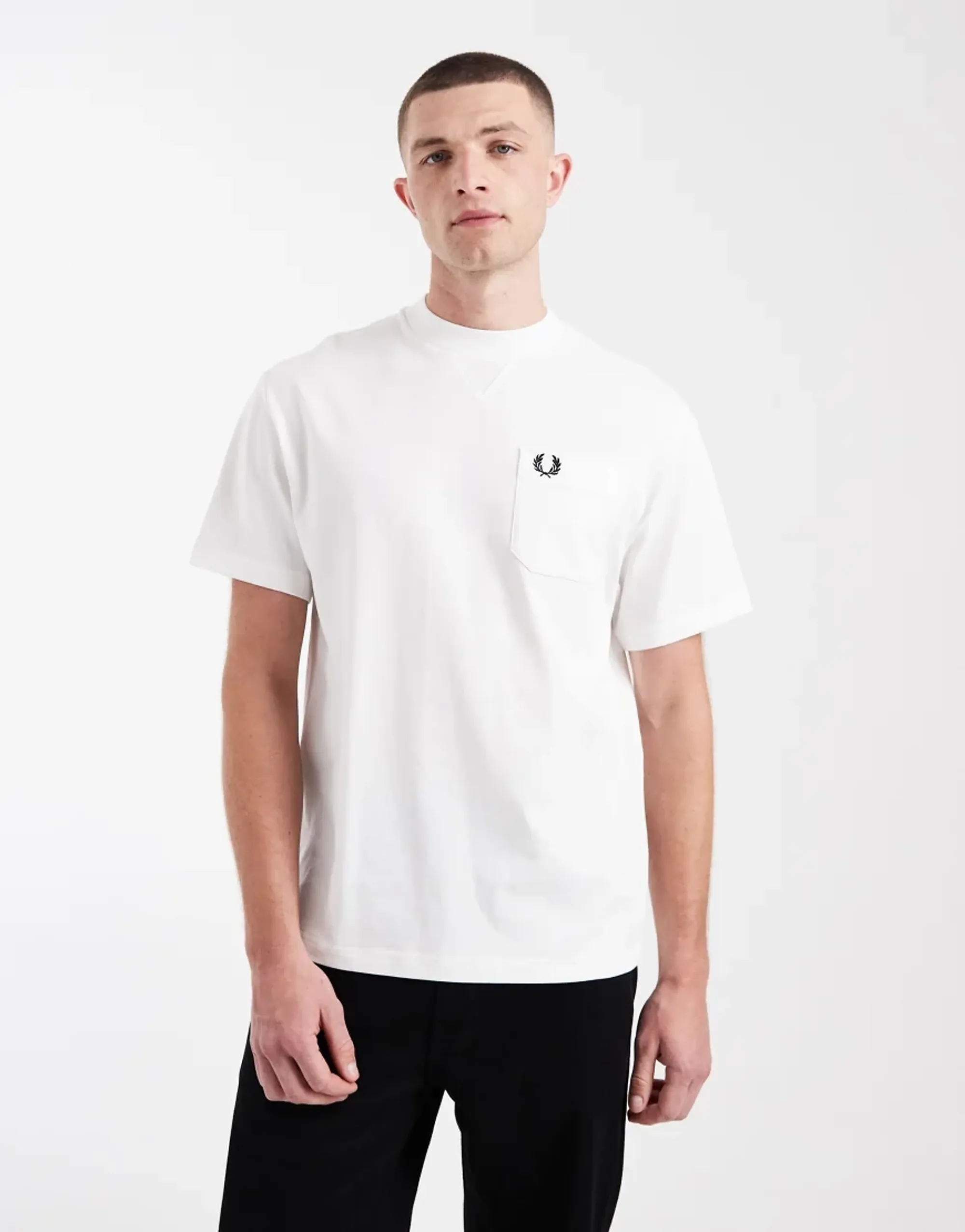T-Shirt Fred Perry Pocket Detail T-Shirt White M
