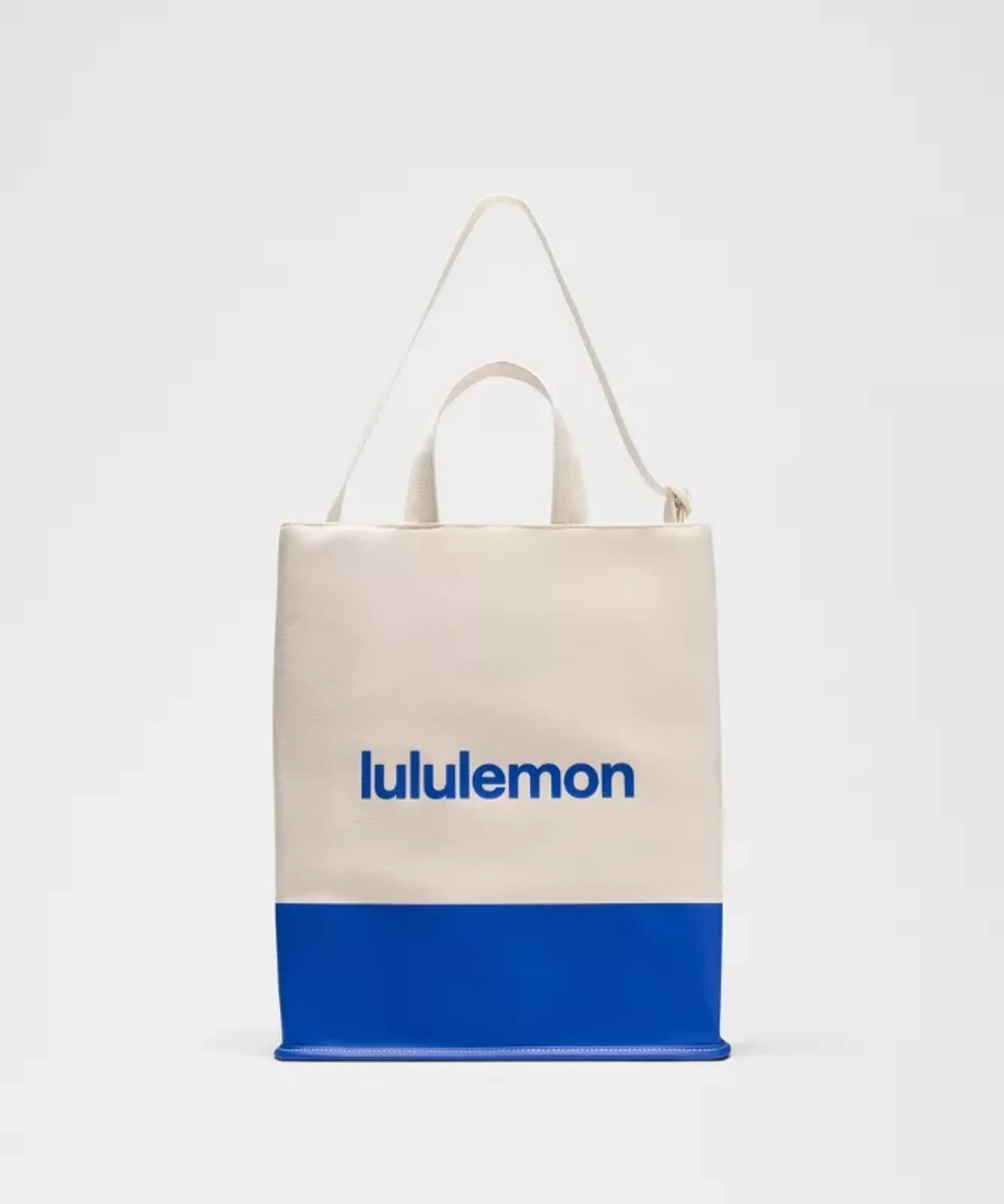 lululemon – Canvas Market Tote Bag 19L – Color Blue/White
