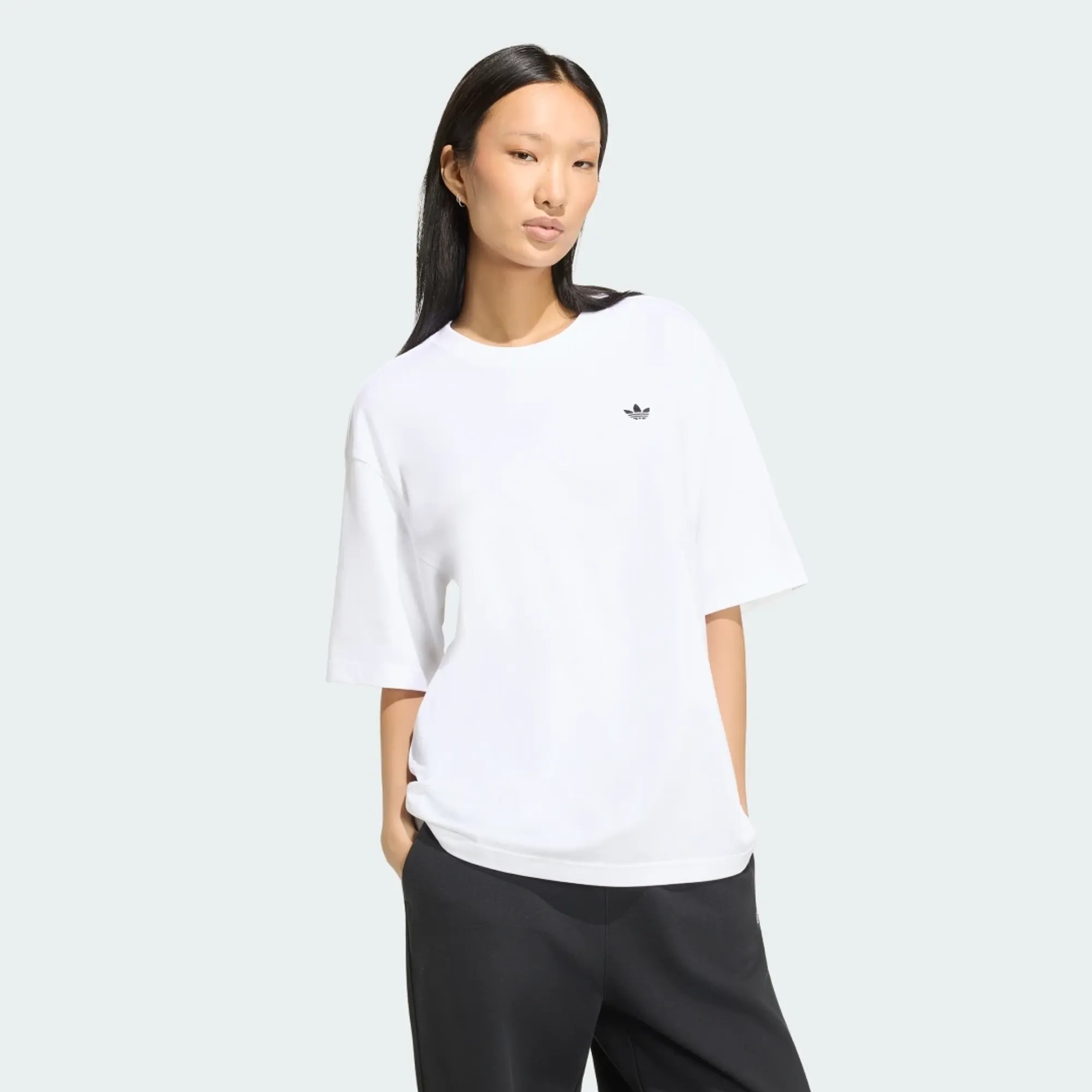 adidas ESSENTIALS BOYFRIEND T-Shirt