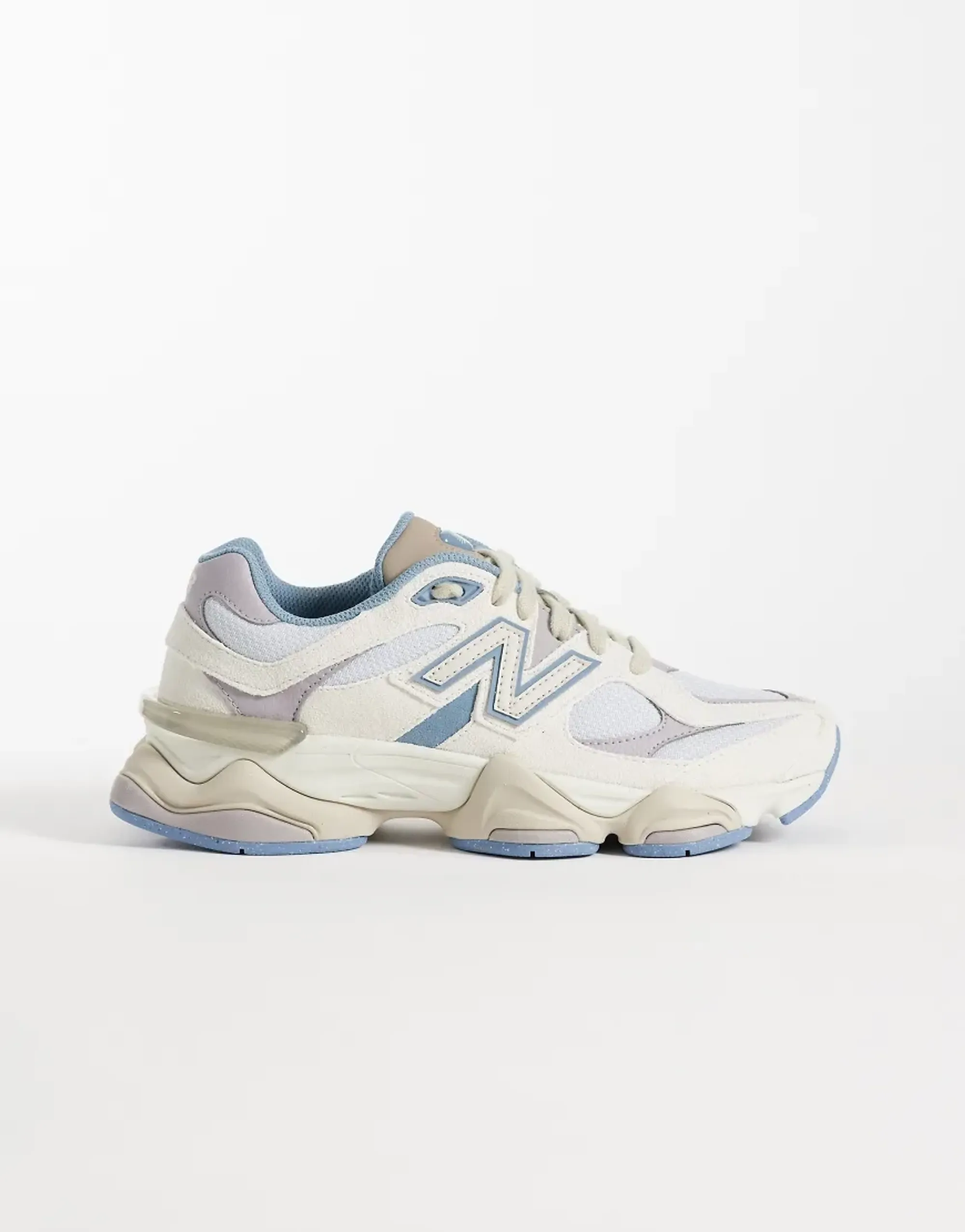 New Balance 9060 Trainers In Beige And Light Blue-Neutral