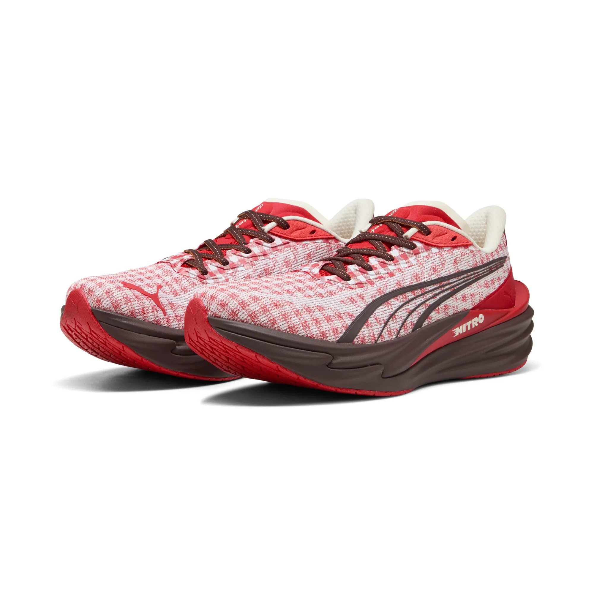 PUMA Deviate NITRO 4 Check Running Shoes Men in Red | Size 10