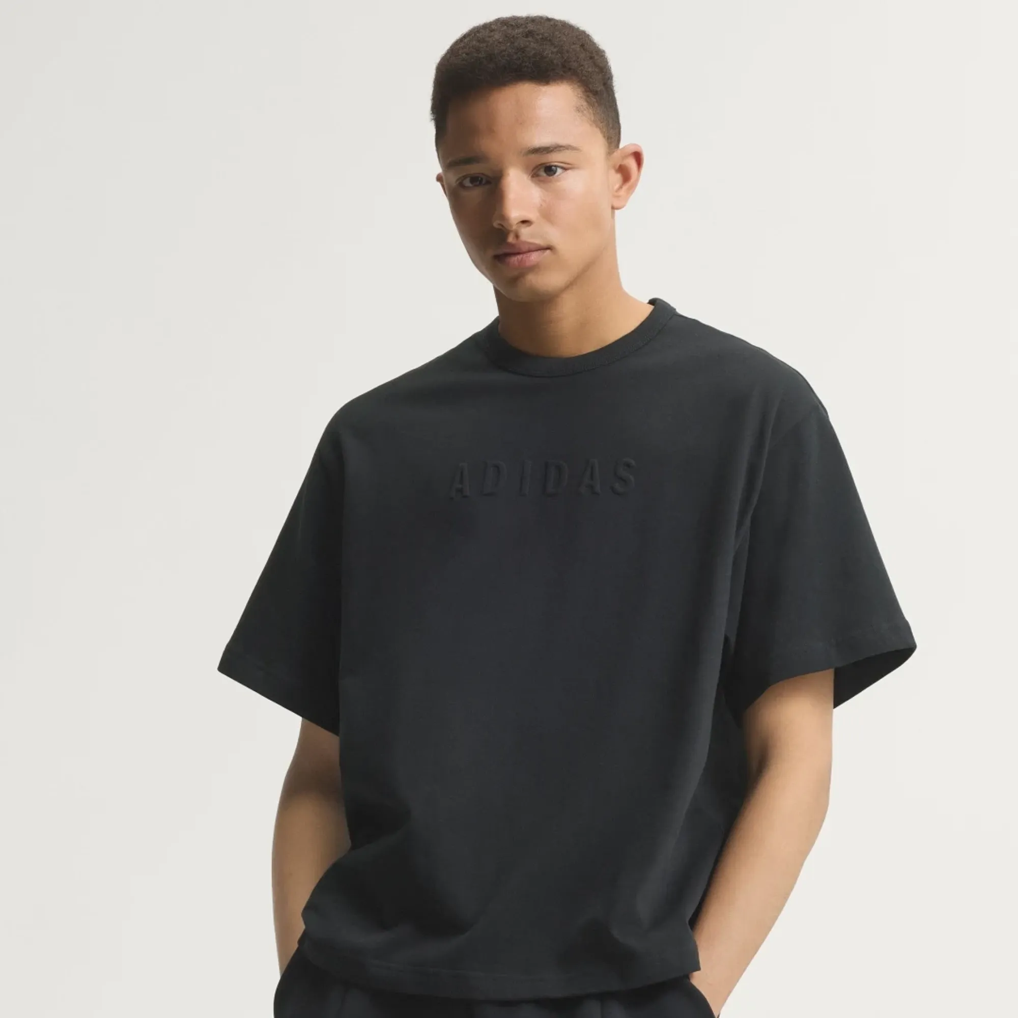adidas SOFT LUX GRAPHIC T-Shirt
