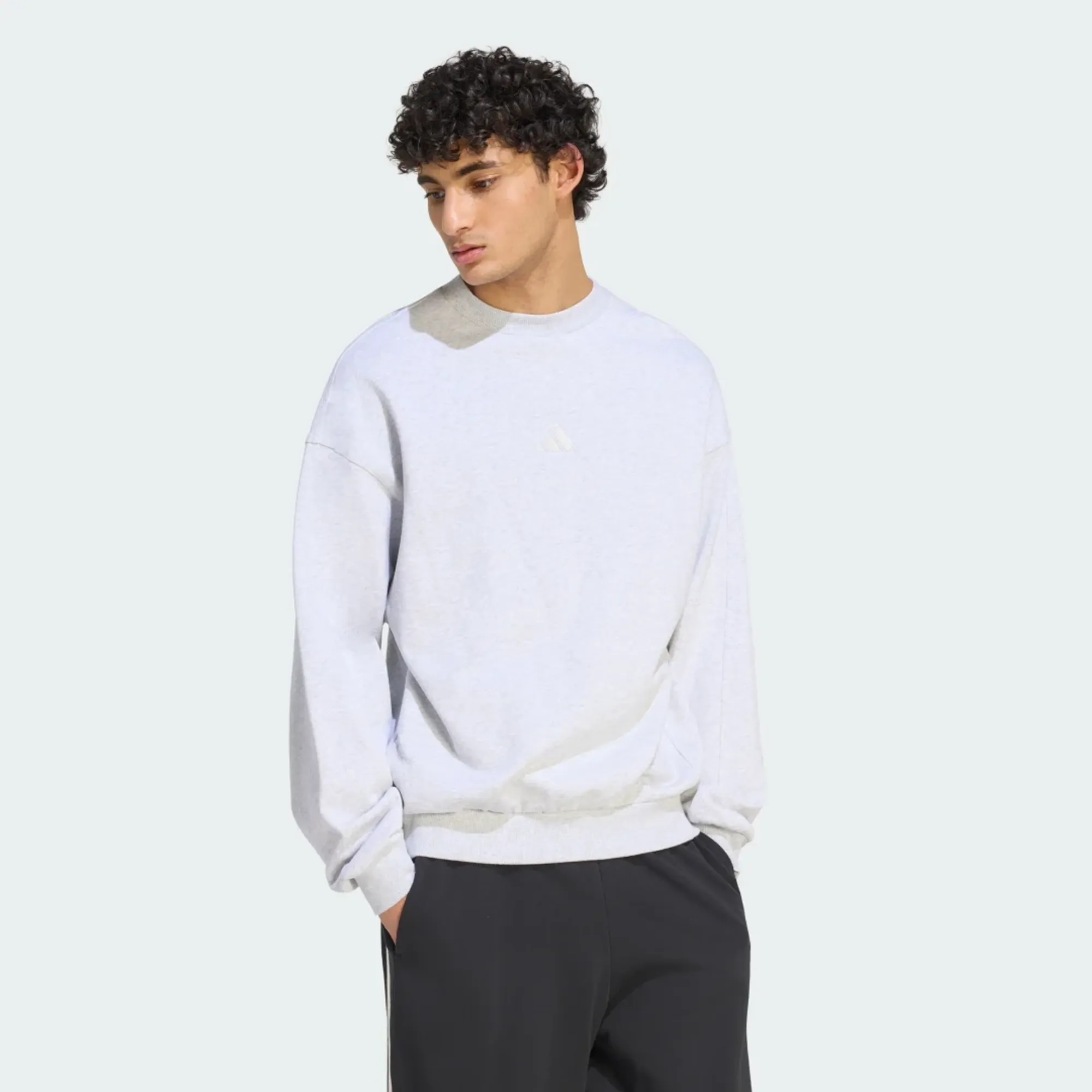 adidas ADIDAS KIT SMALL LOGO SWEATSHIRT