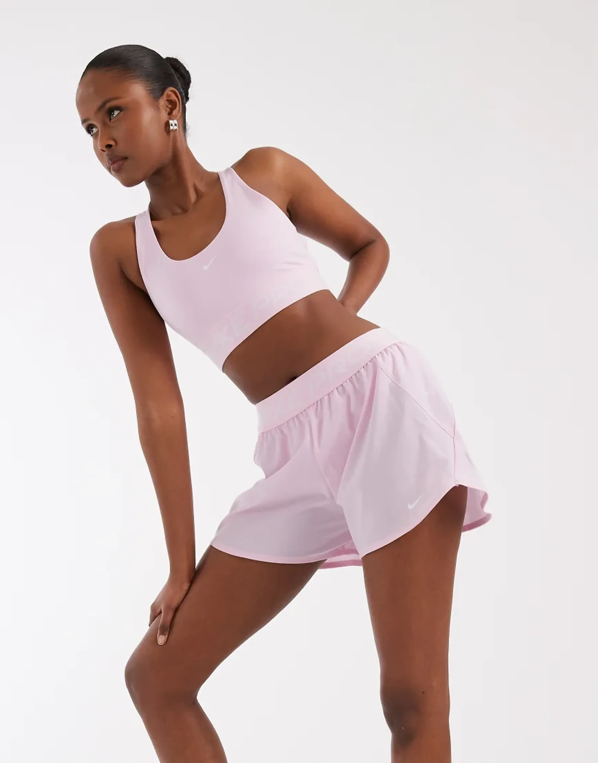 Nike Pro Dri-FIT Mid-Rise Brief-Lined 3 Inch Women's Shorts - SU26