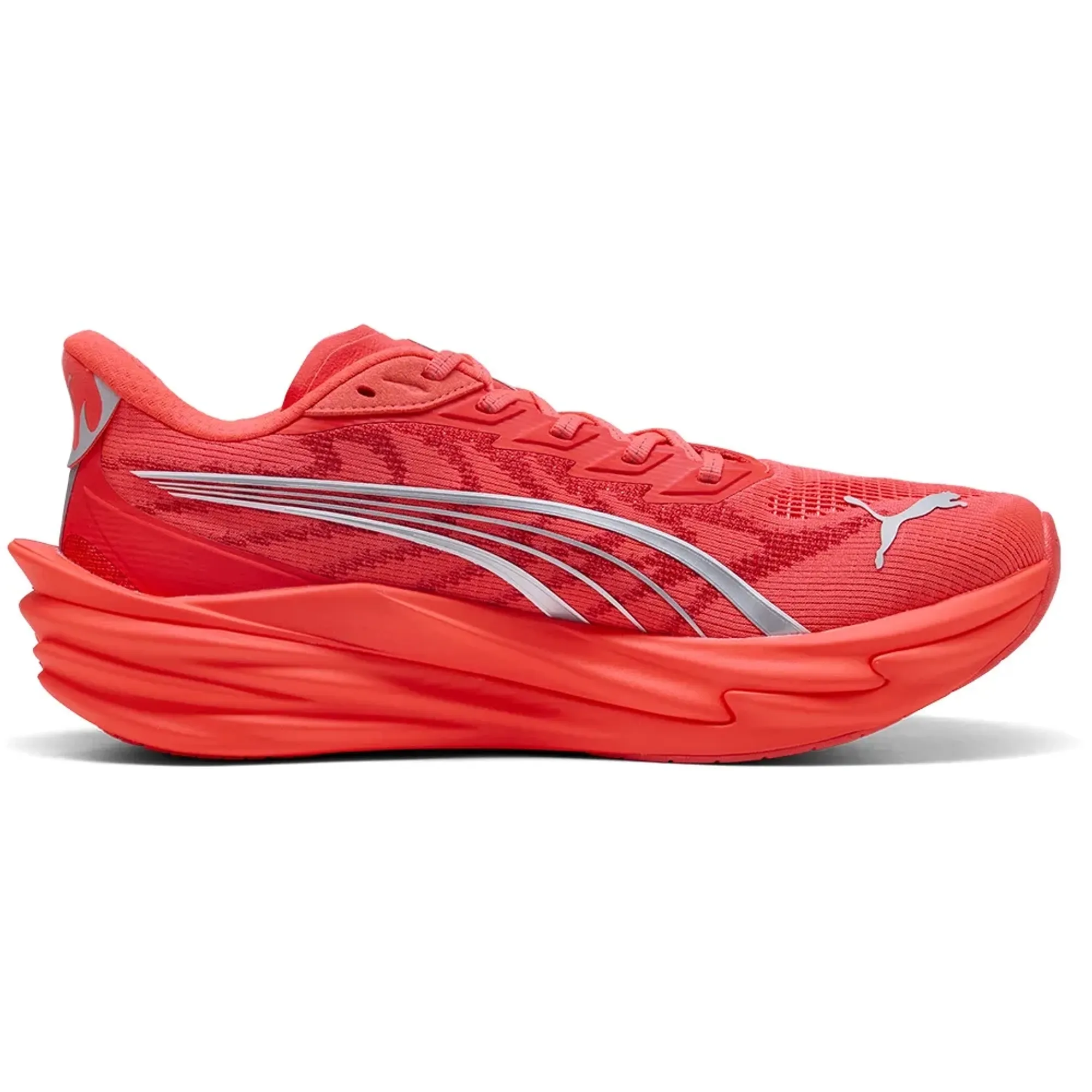 PUMA Deviate NITRO 4 Running Shoes Men in Red | Size 10