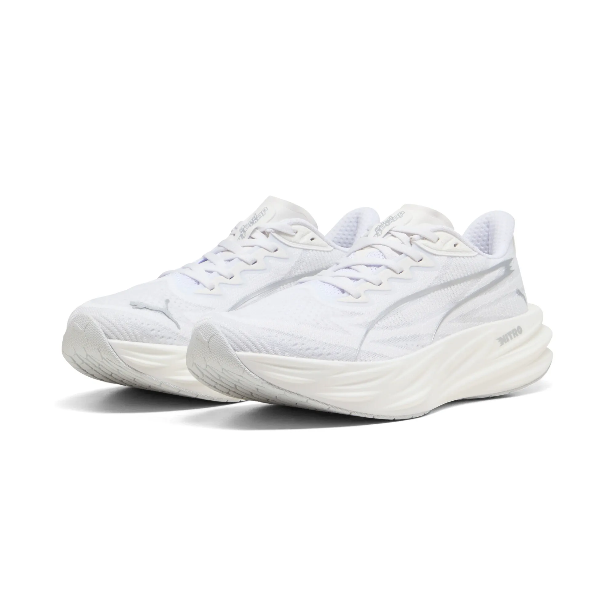 PUMA Deviate Pure NITRO Running Shoes Women in White | Size 3