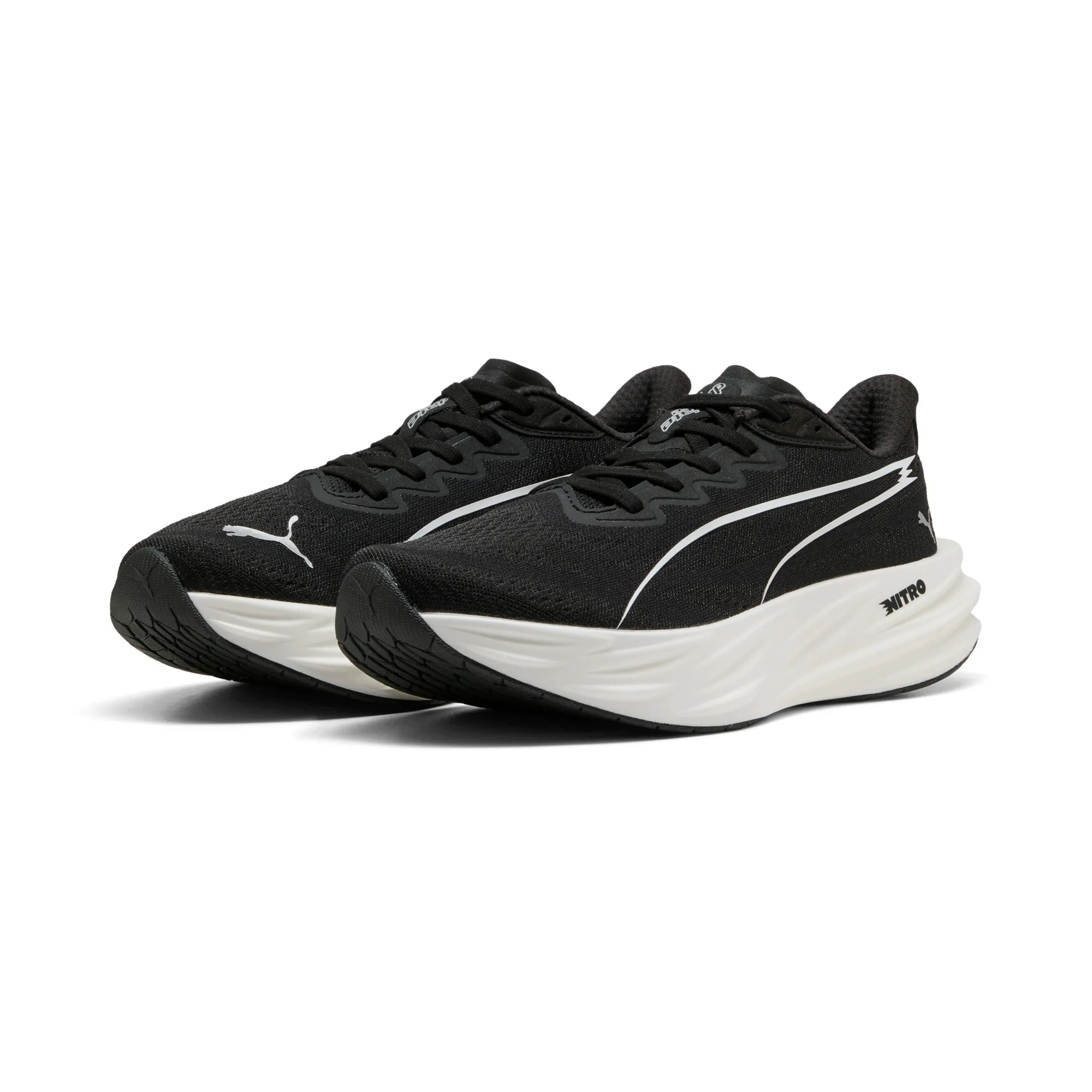 PUMA Deviate Pure NITRO Running Shoes Women in Black | Size 3