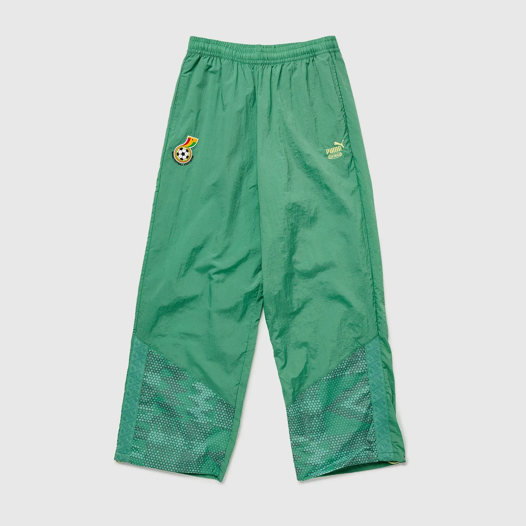 PUMA x GHANA x SALEHE BEMBURY KING Track Pants Men in Green | Size Large