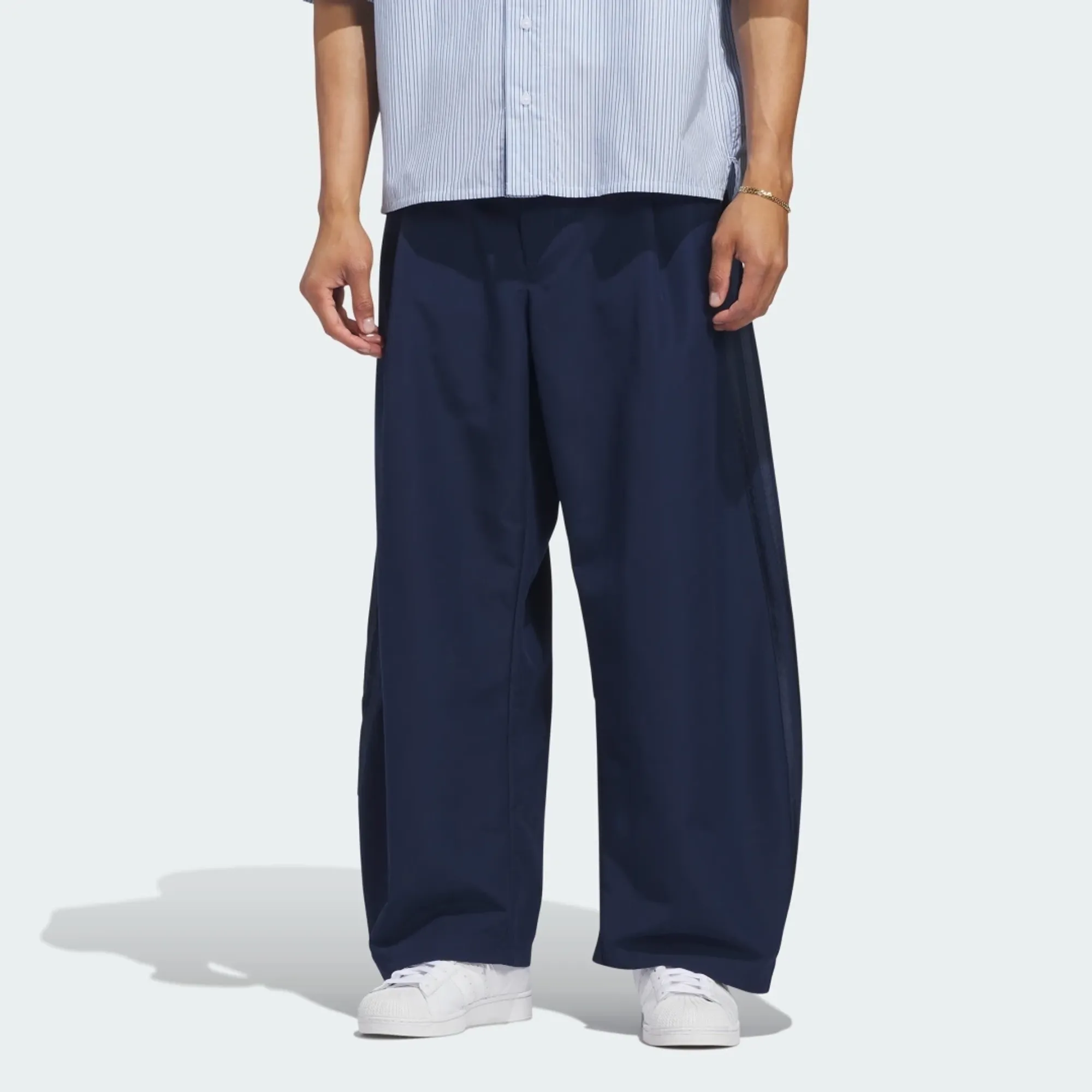 adidas ORIGINALS WOVEN BARREL PANT