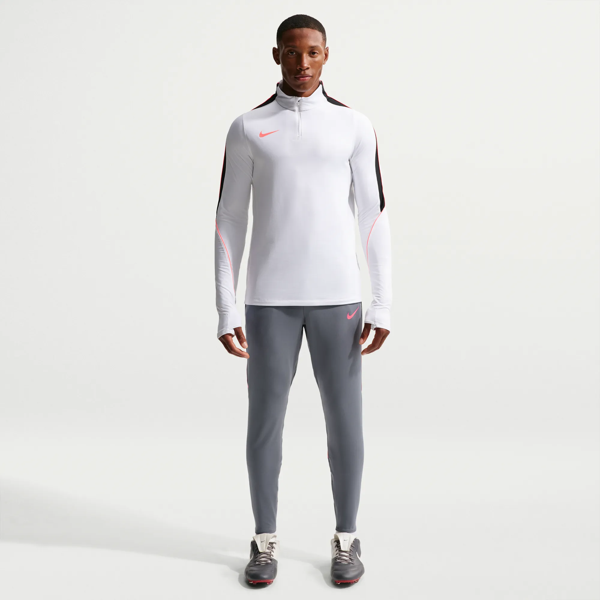 Nike Strike Men's Dri-FIT Football Trousers - Grey
