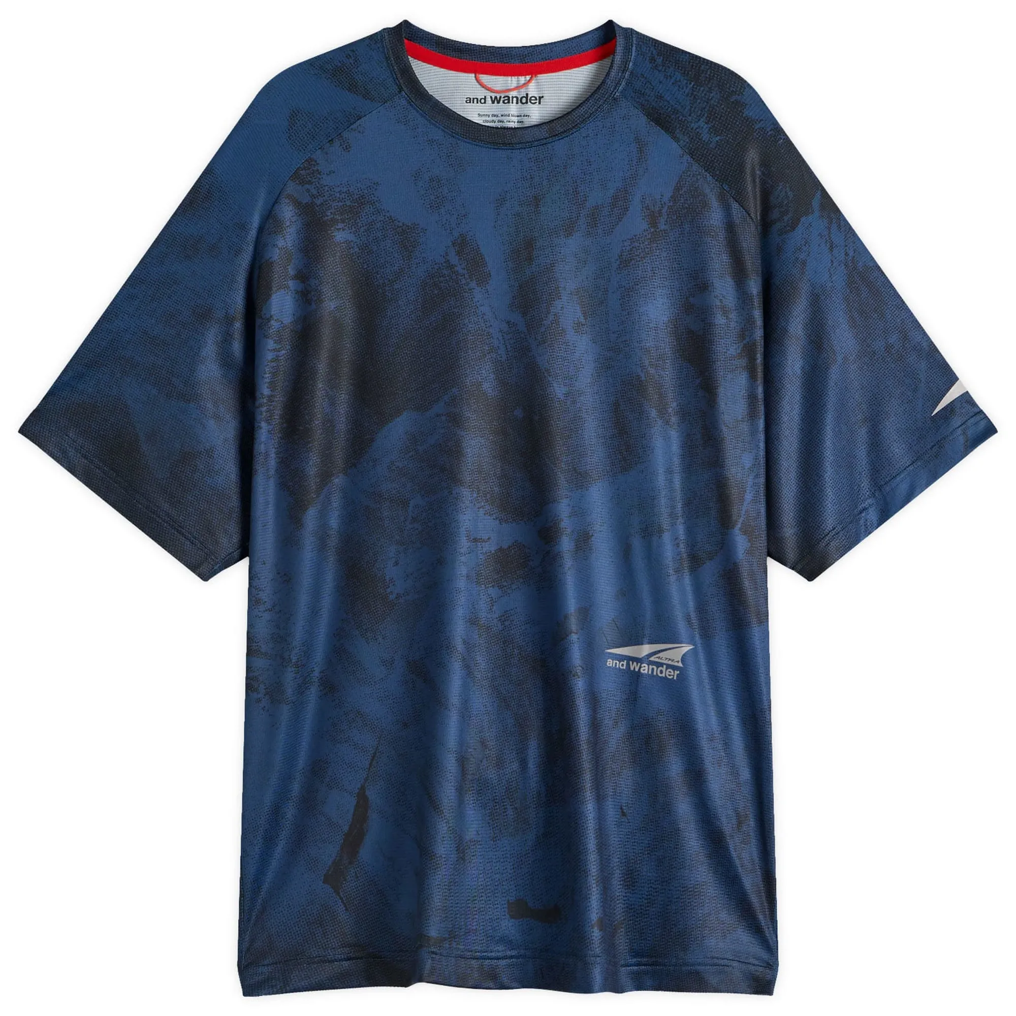 and wander Men's x Altra Graphic T-Shirt Beige
