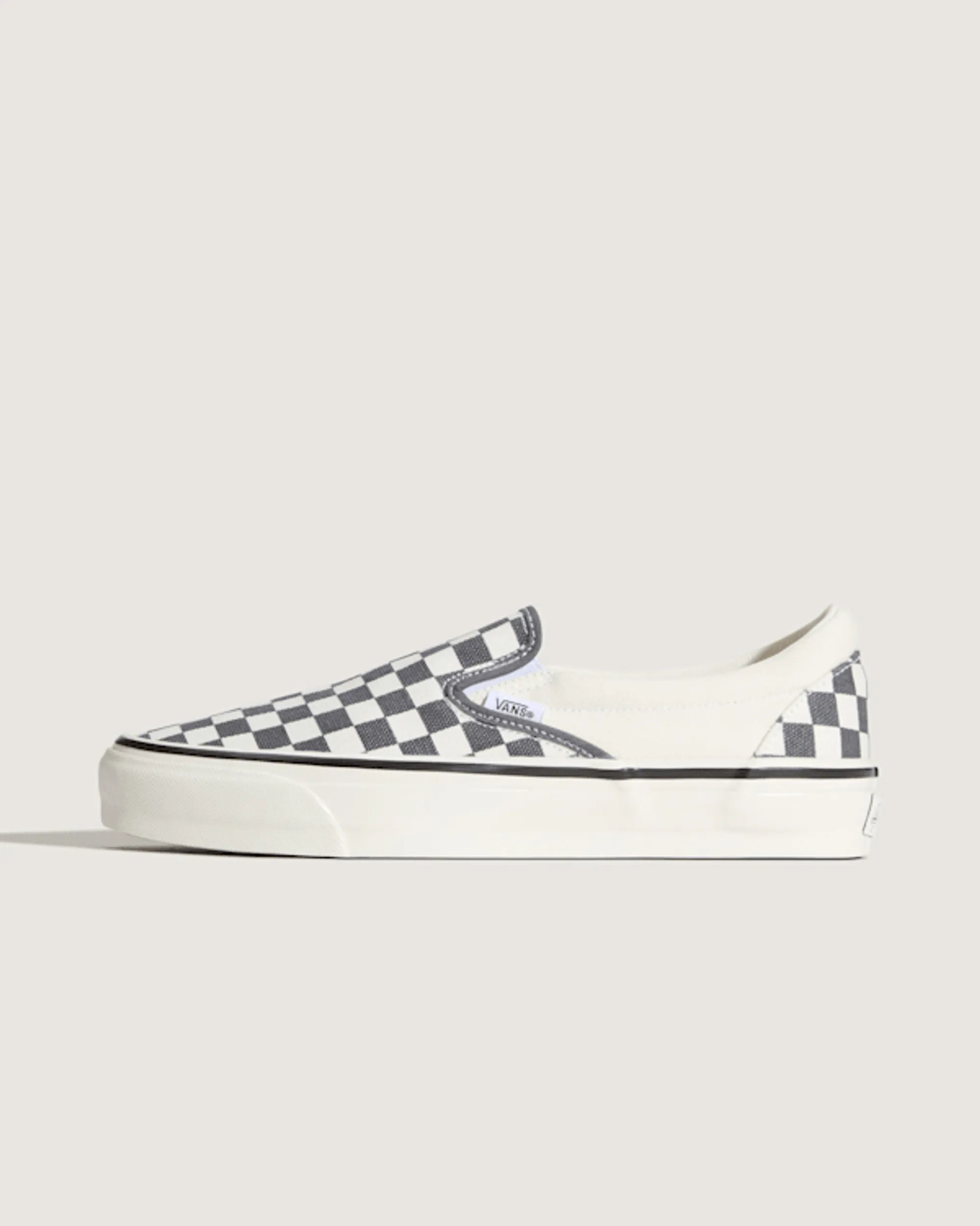 Vans - Premium Classic Slip-On Shoes, Man, Grey