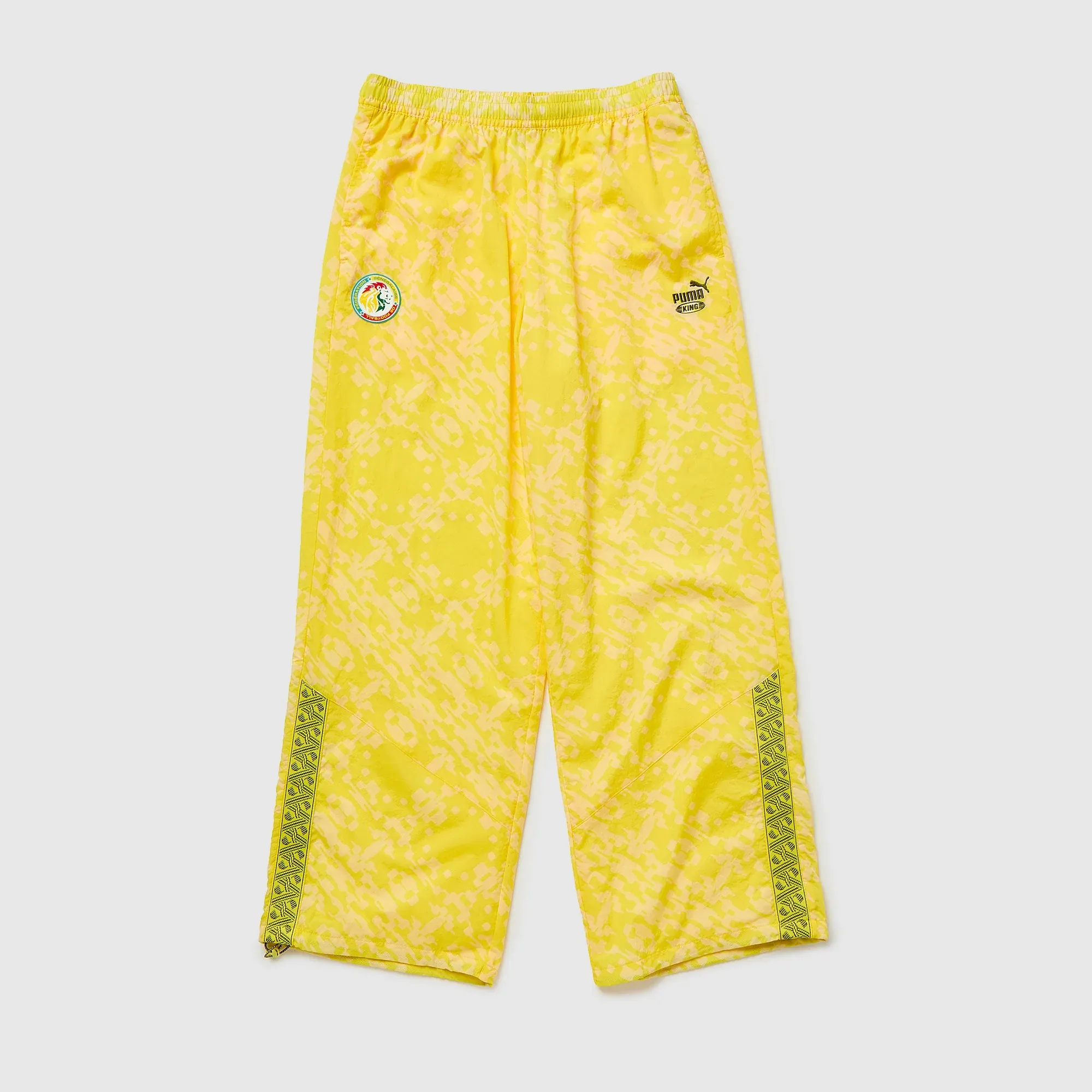 PUMA x SENEGAL x SALEHE BEMBURY KING Track Pants Men in Yellow | Size Large