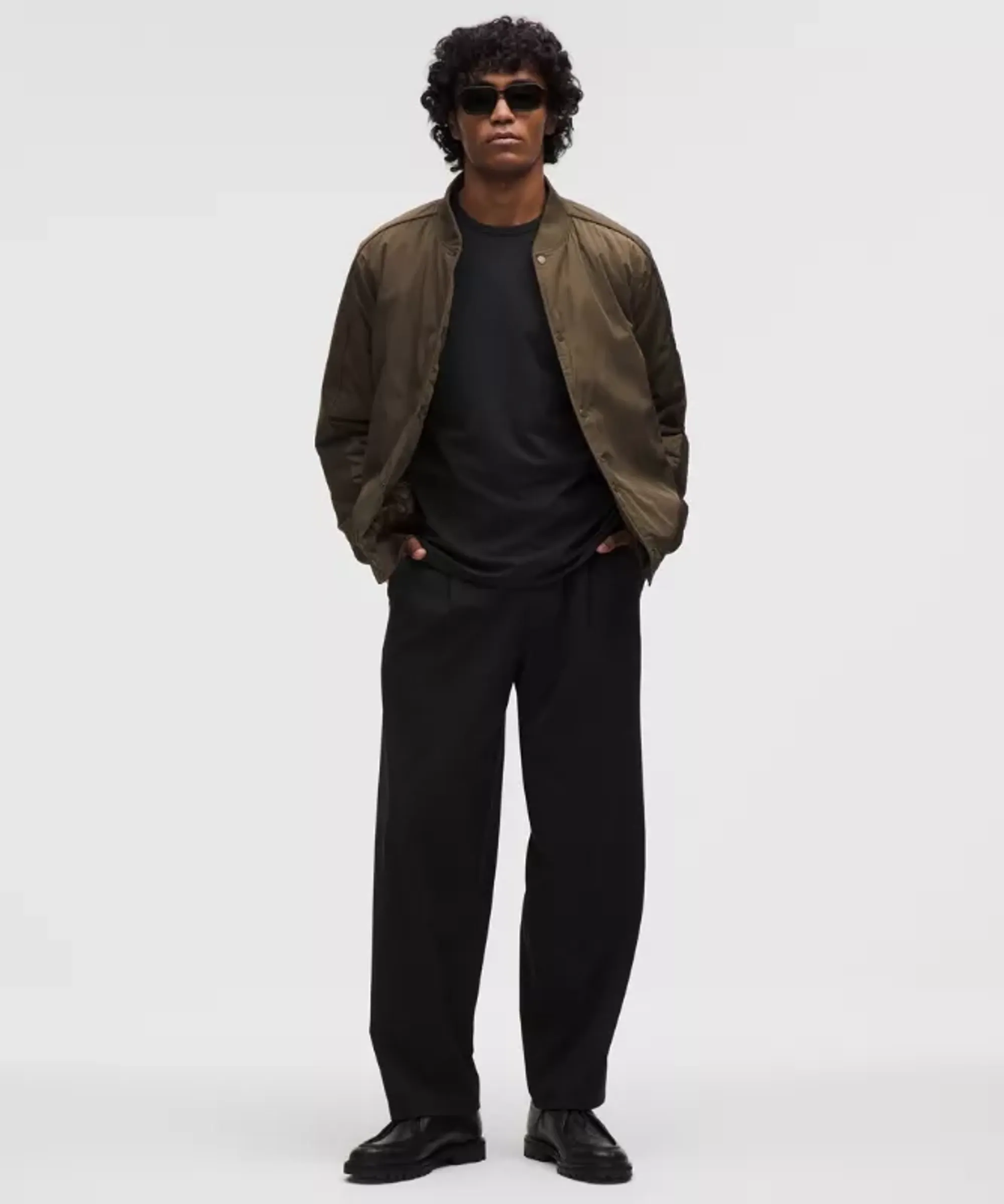 lululemon – Men's Daydrift Relaxed-Fit Pleated Trouser Regular No Belt Loops – Color Black – Size Small
