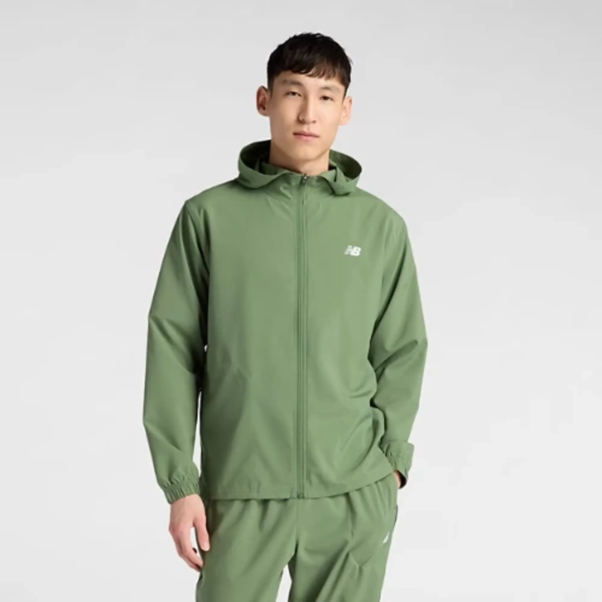 New Balance Men's Sport Woven Jacket in Green/White Polyester