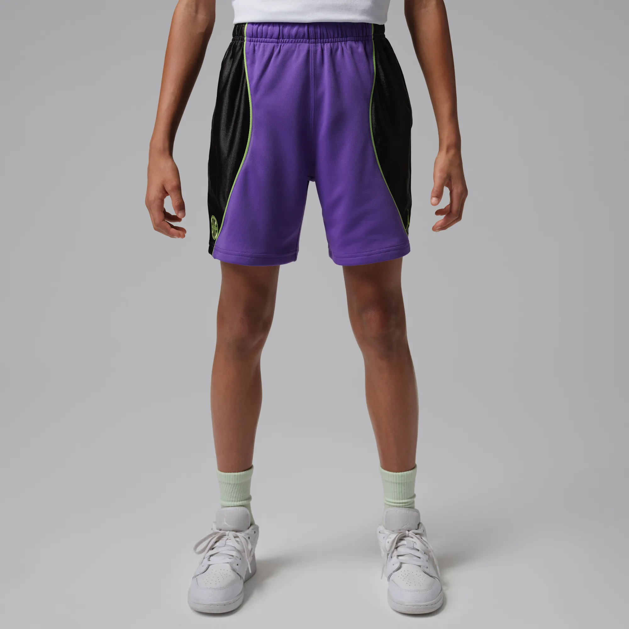 Nike Jordan Quai 54 Older Kids' Dri-FIT Y2K Shorts - Purple