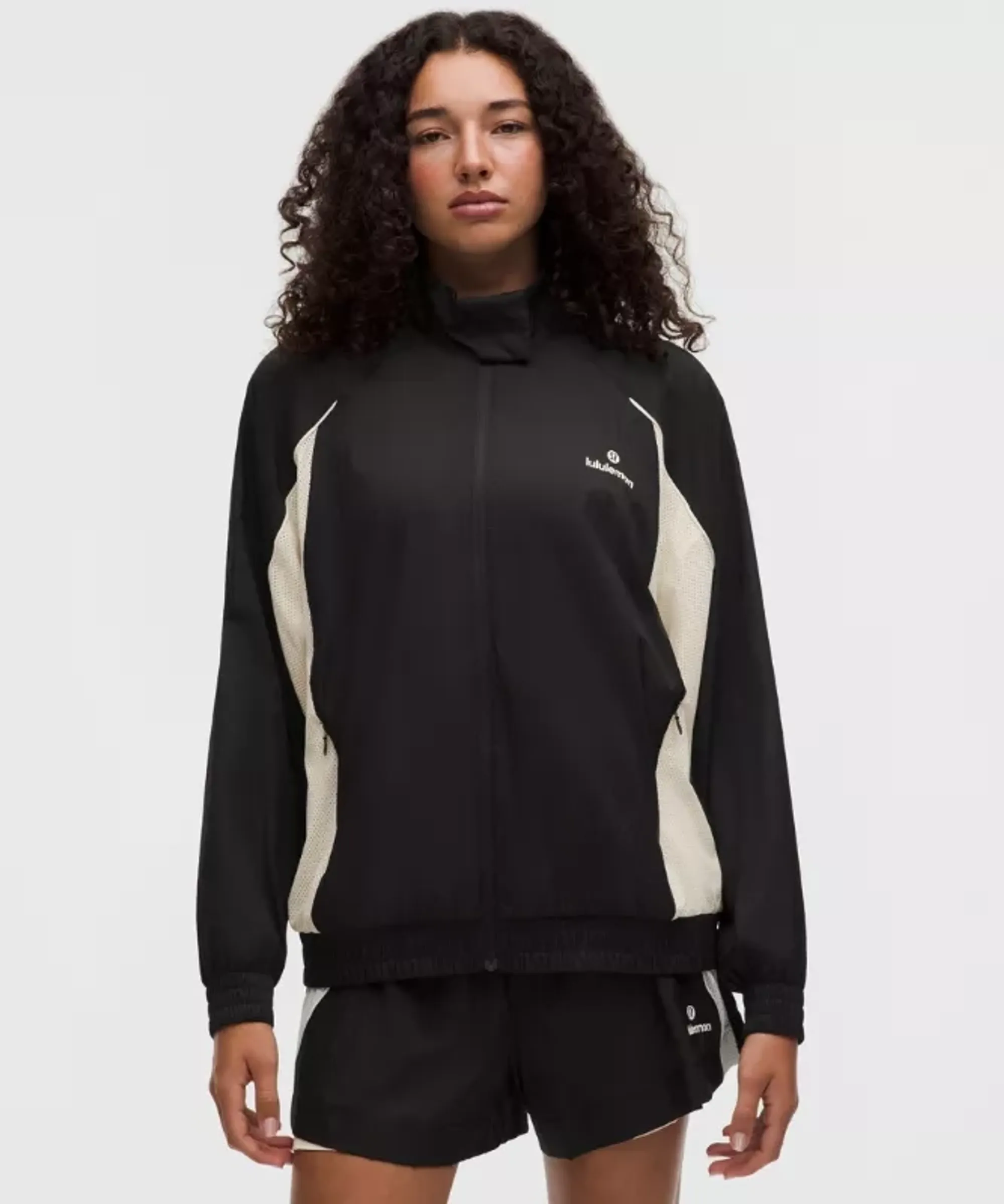 lululemon – Women's License to Train Textured Nylon Jacket – Color Black – Size Medium