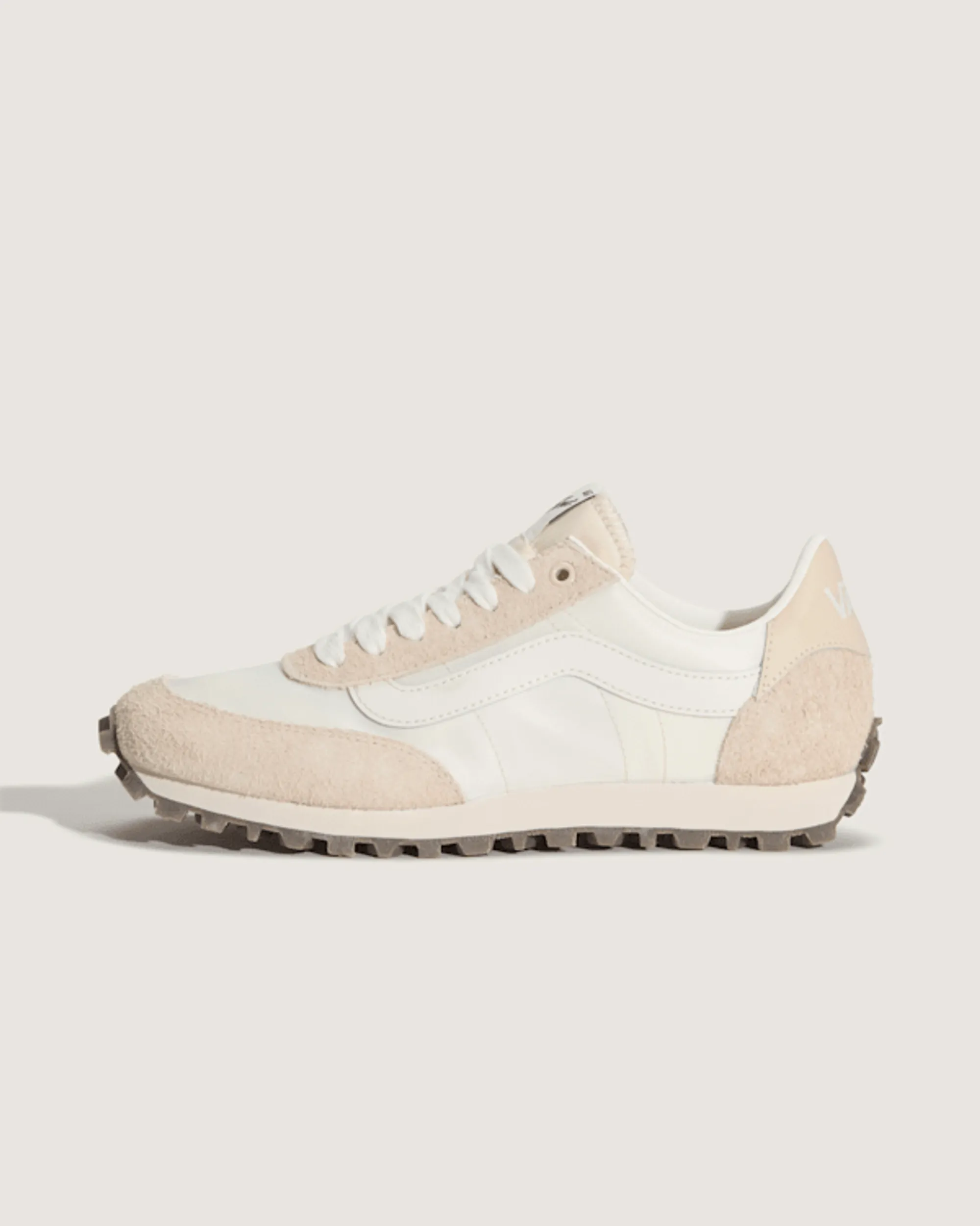 Vans - Premium Style 152 Shoes, Man, White