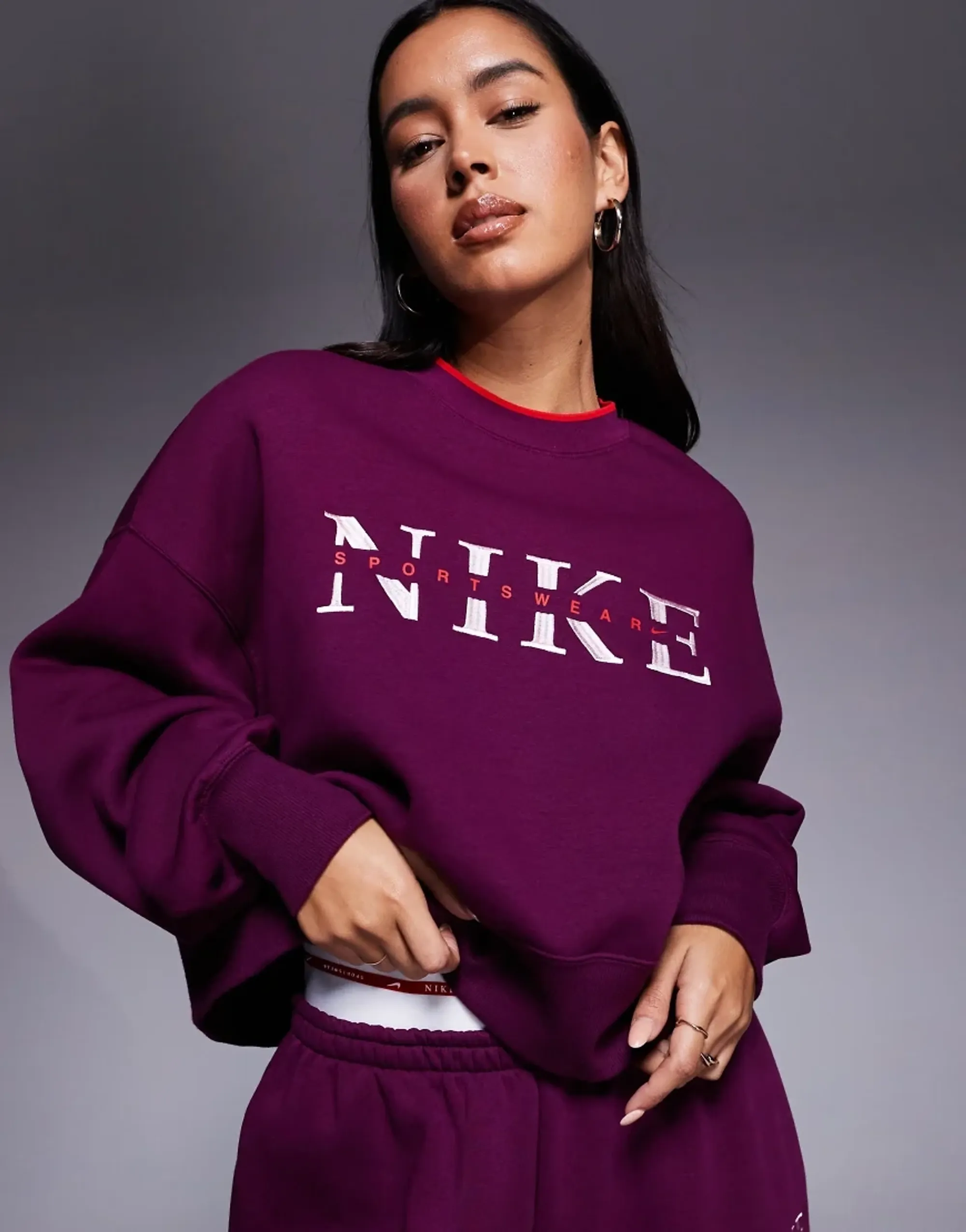 Nike Gym Life Swoosh Graphic Over-Oversized Sweatshirt In Burgundy-Red